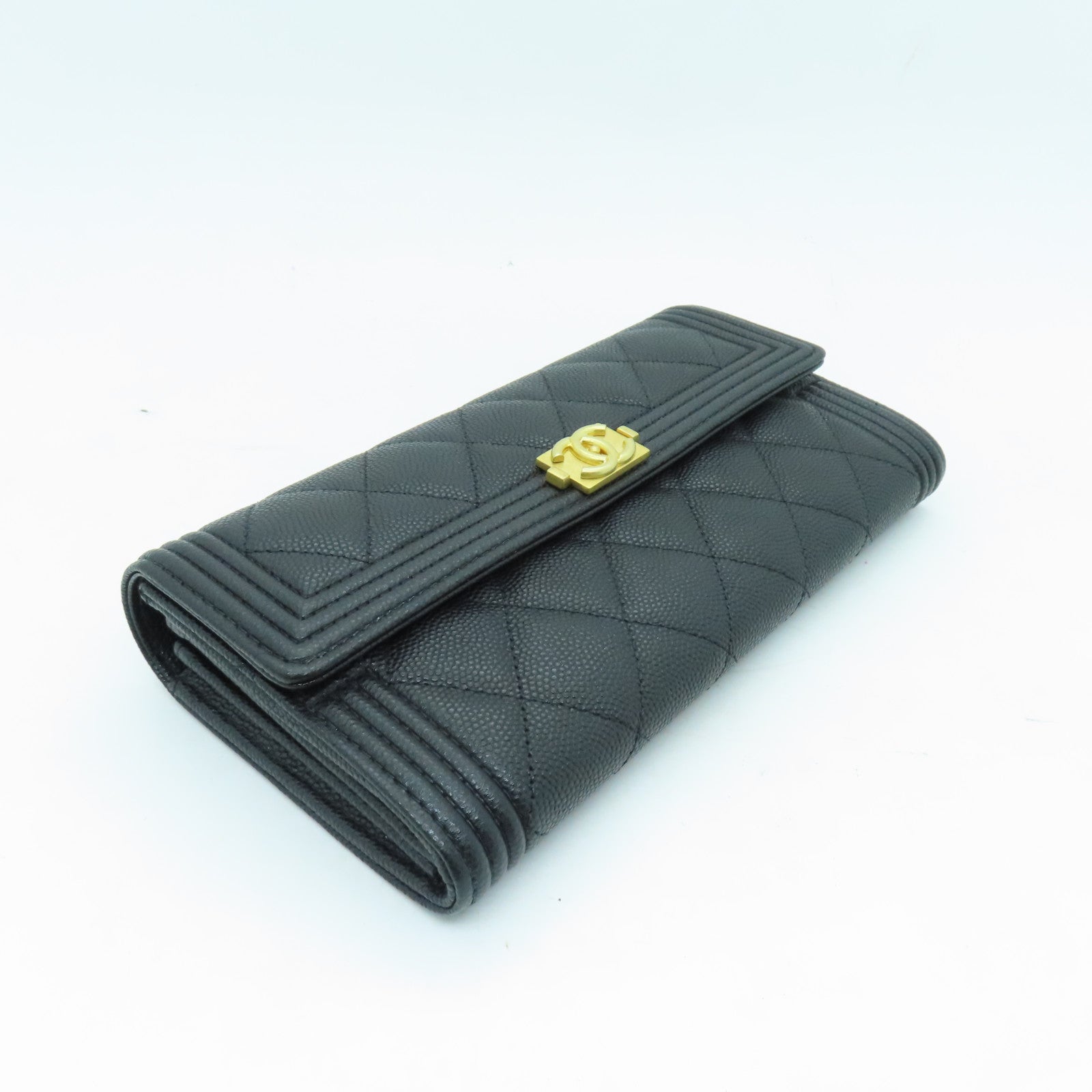 CHANEL 菱格Caviar皮革Boy Long Wallet金扣長錢包黑色
