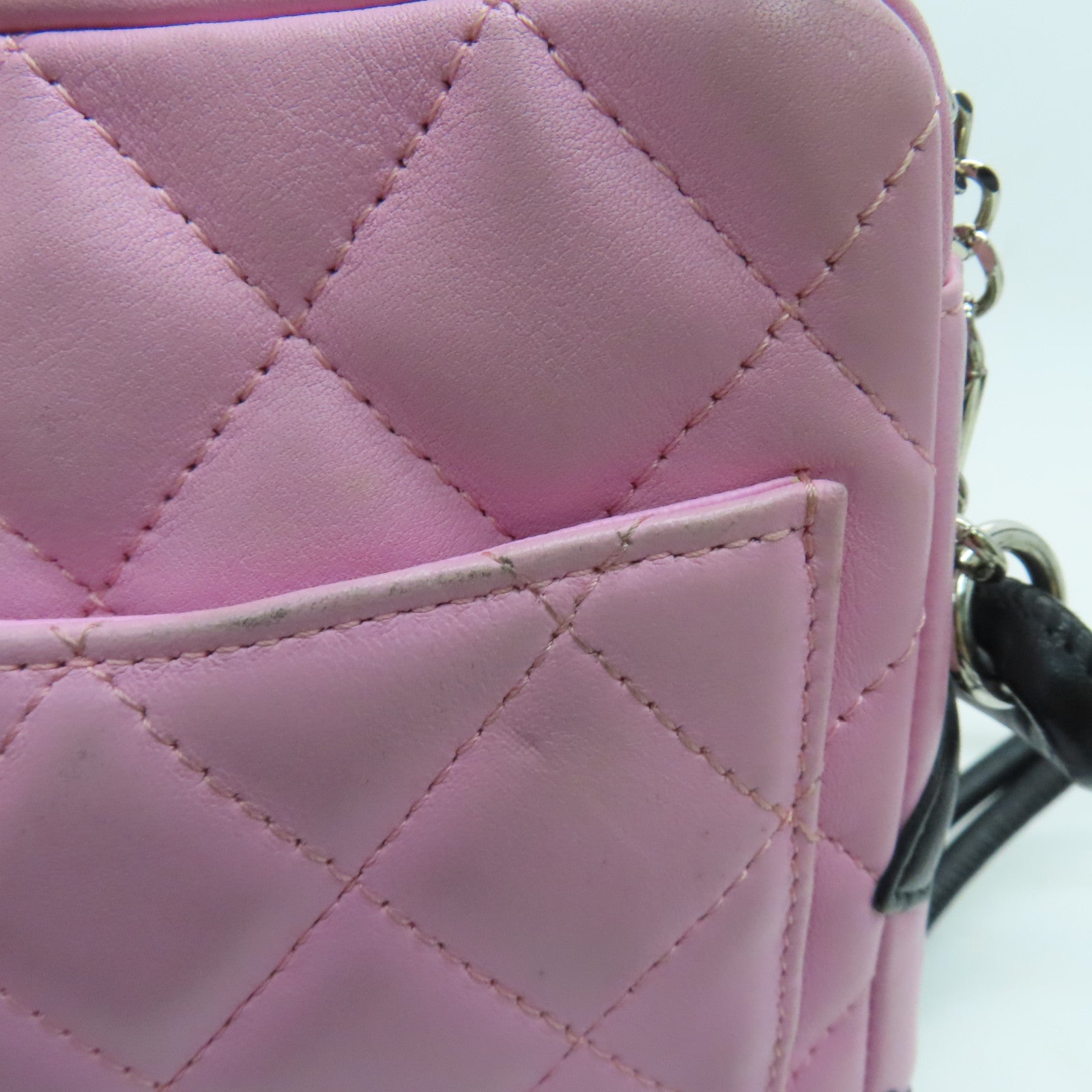 CHANEL 菱格牛皮皮革Cambom Crossbody Bag銀扣肩背袋粉紅色