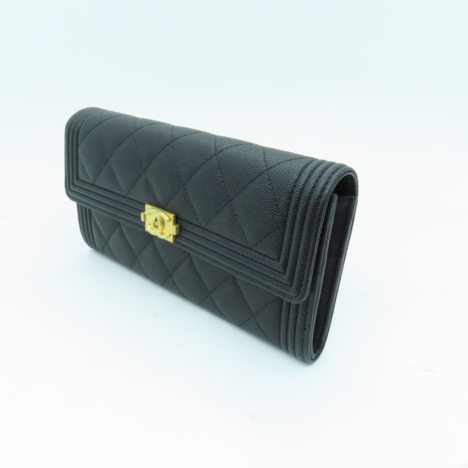 CHANEL 菱格Caviar皮革Boy Long Wallet金扣長錢包黑色