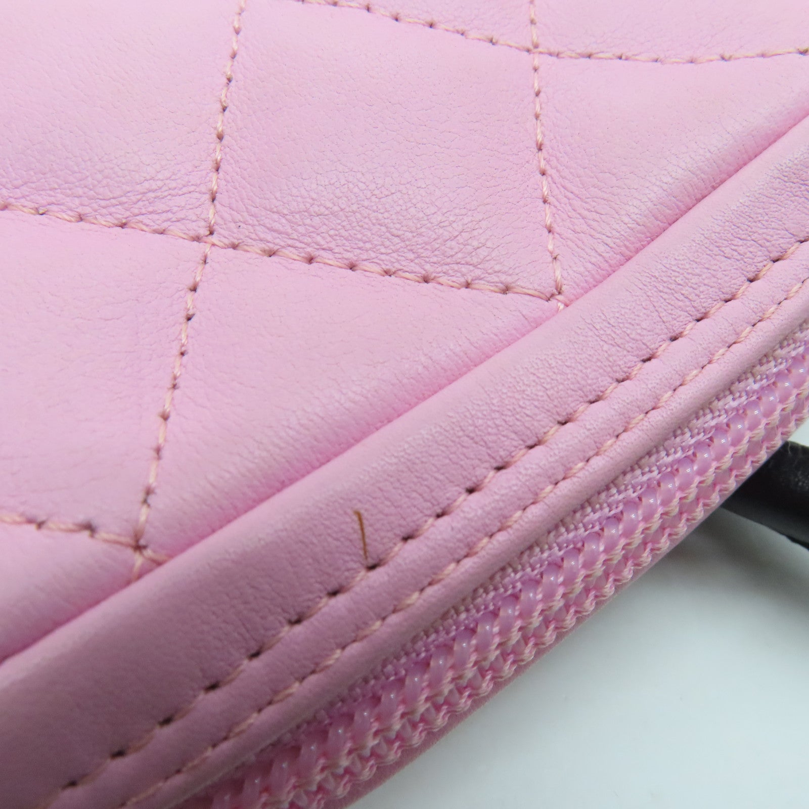 CHANEL 菱格牛皮皮革Cambom Crossbody Bag銀扣肩背袋粉紅色