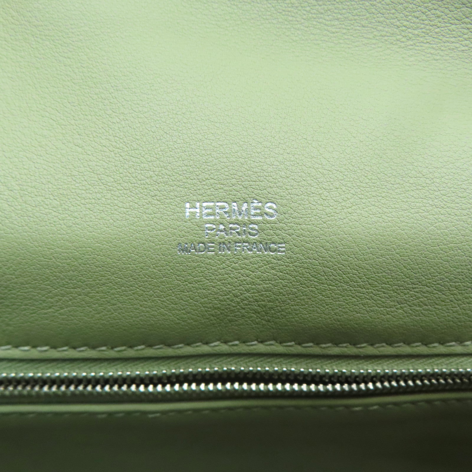 HERMES Evercolor皮革Berline 28銀扣肩背袋卡其色