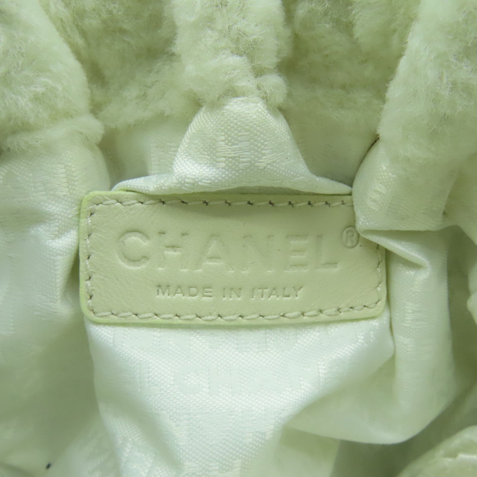 CHANEL 毛茸/皮革Hand Bag銀扣手挽袋白色