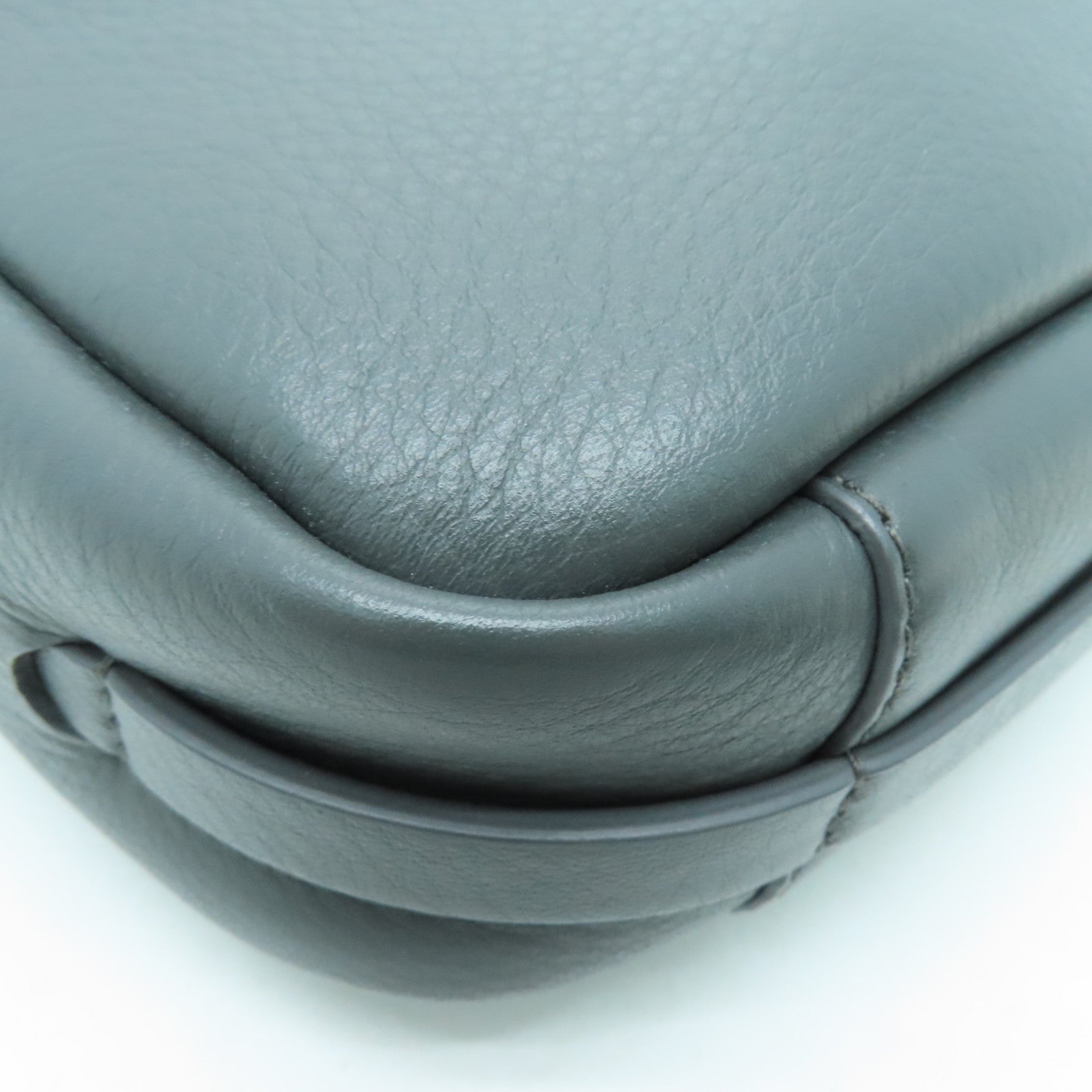 BALENCIAGA 牛皮皮革Shoulder Bag银扣肩背袋灰色