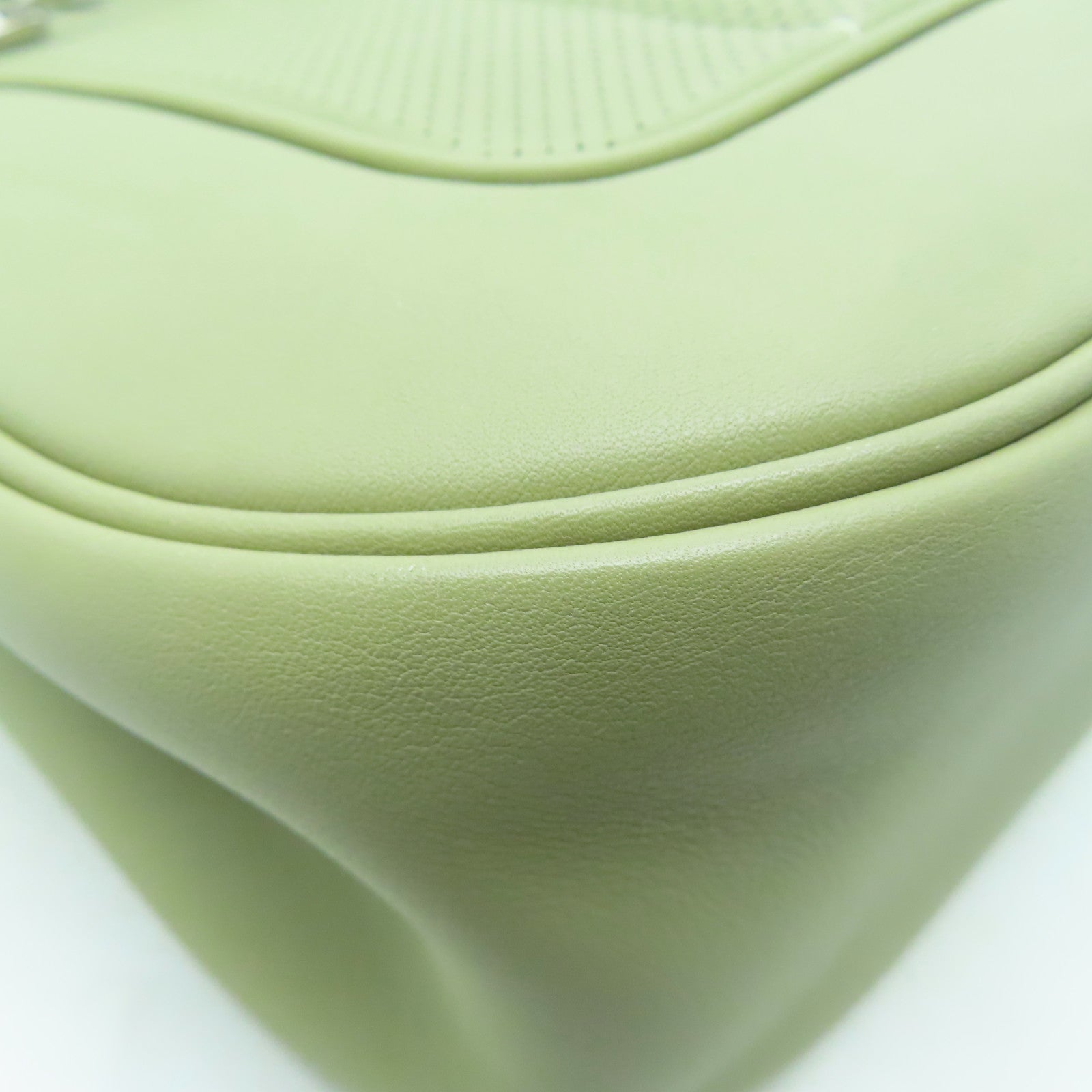 HERMES Evercolor皮革Berline 28銀扣肩背袋卡其色