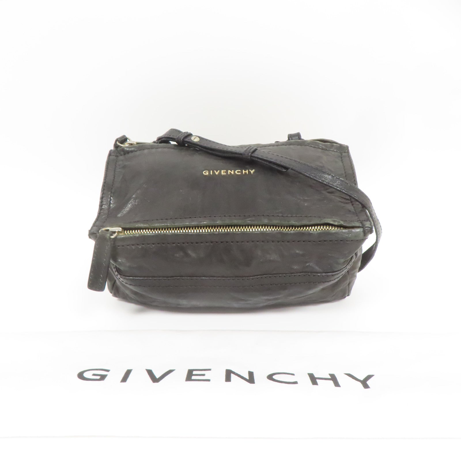 GIVENCHY 牛皮皮革Pandora Mini銀扣肩背袋黑色