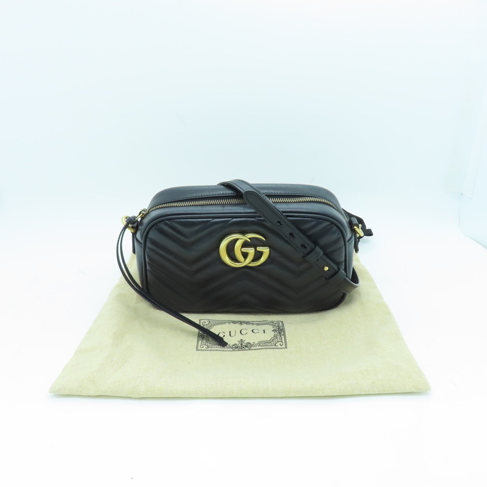 GUCCI cowhide leather GG Marmont Camera Bag gold buckle shoulder bag black