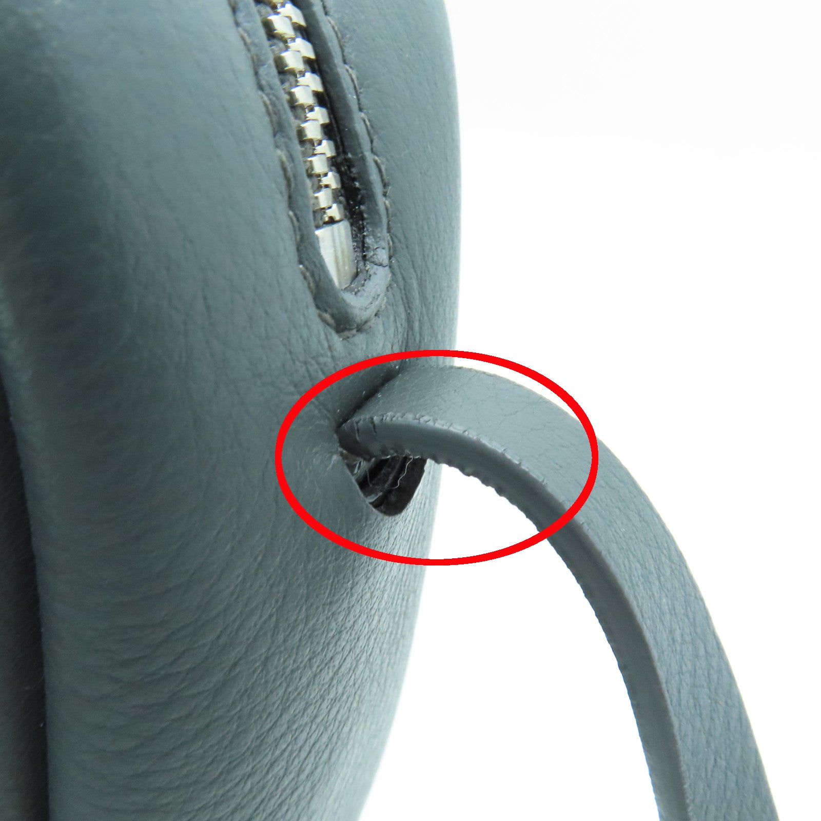 BALENCIAGA 牛皮皮革Shoulder Bag银扣肩背袋灰色