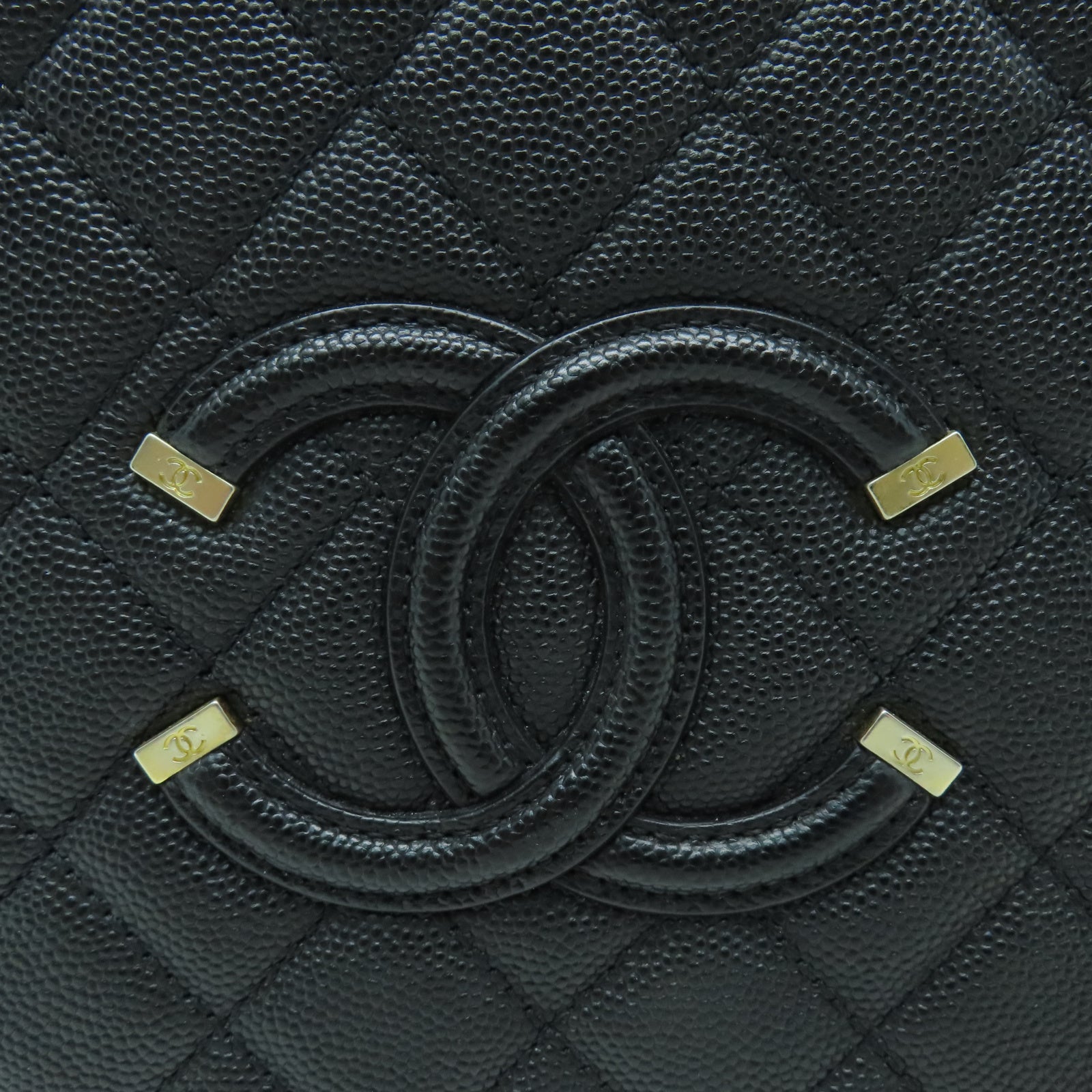 CHANEL 菱格牛皮皮革Chain Shoulder金扣鏈帶肩背袋黑色