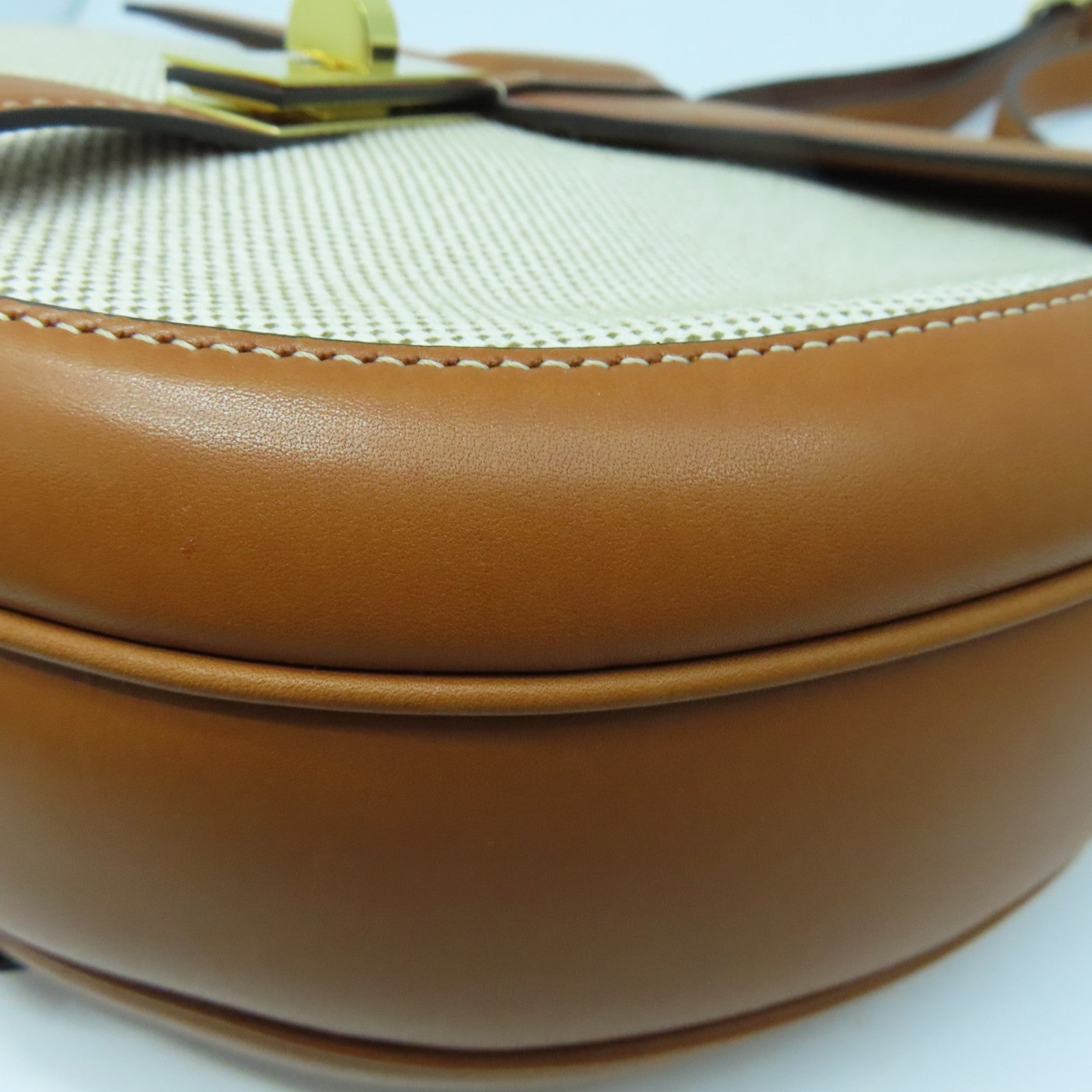 CELINE 牛皮皮革/帆布Shoulder Bag金扣肩背袋棕色/白色