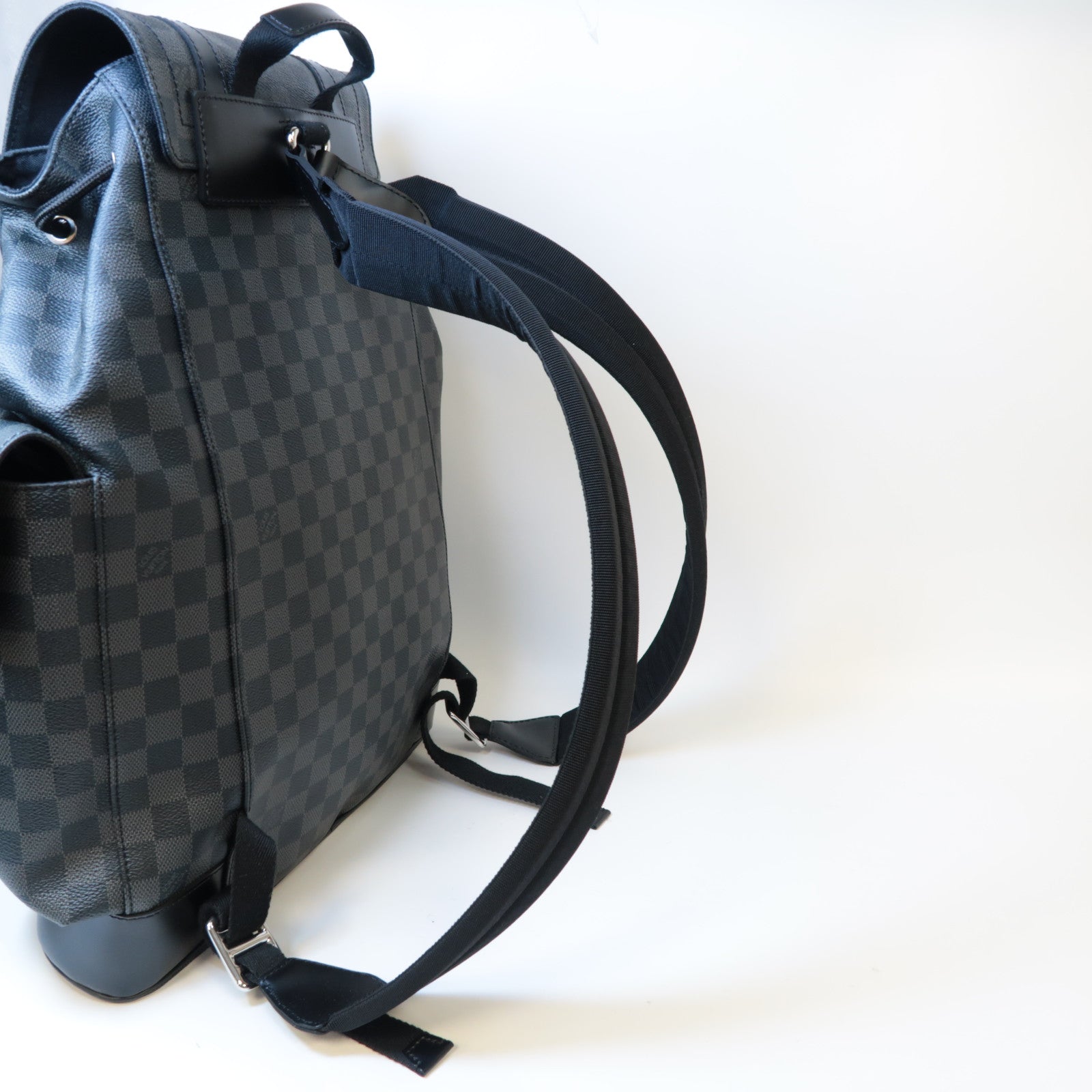 LOUIS VUITTON Damier Graphite Christopher MM銀扣背包黑色