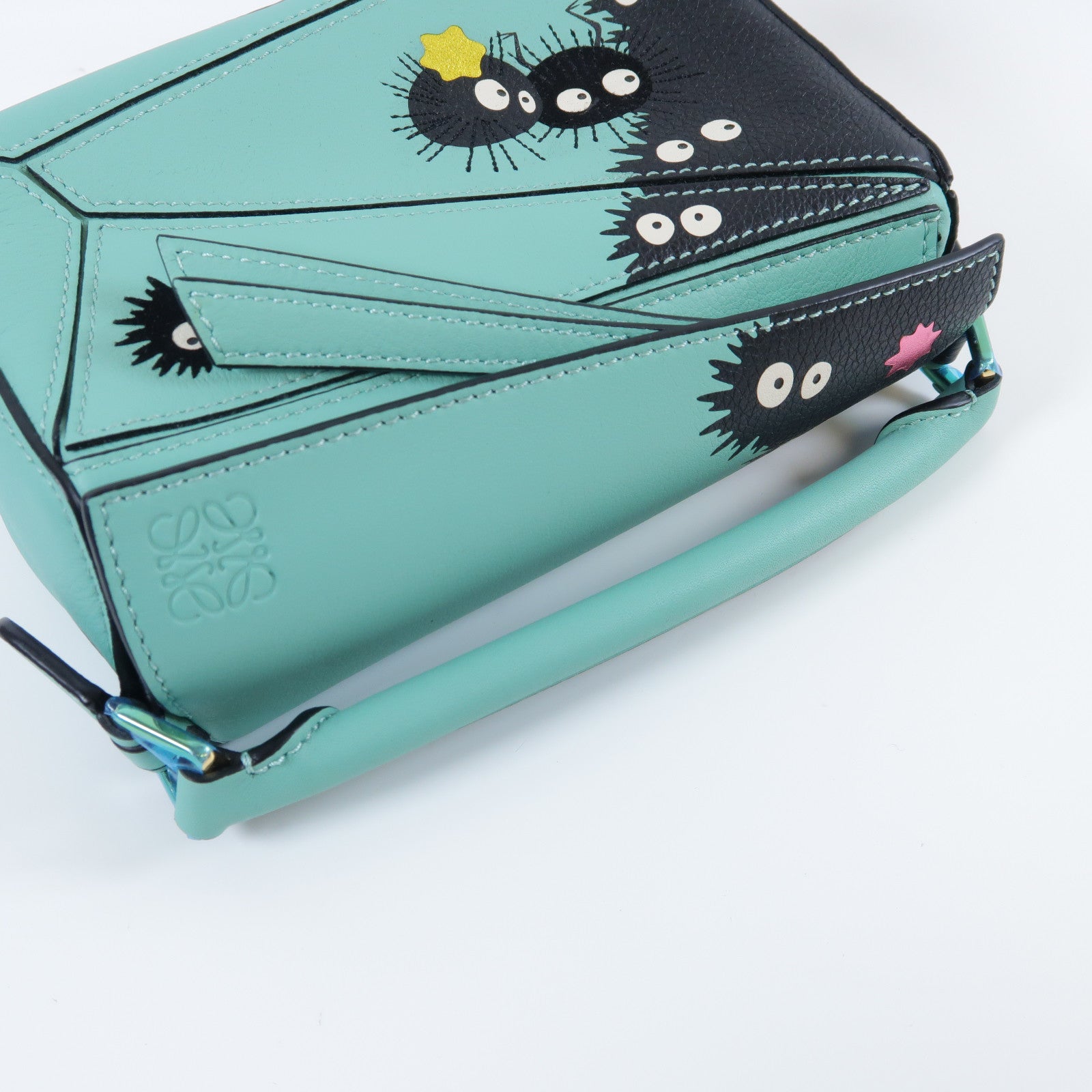 LOEWE 牛皮皮革Mini Puzzle Studio Ghibli金扣手挽肩背兩用袋綠色