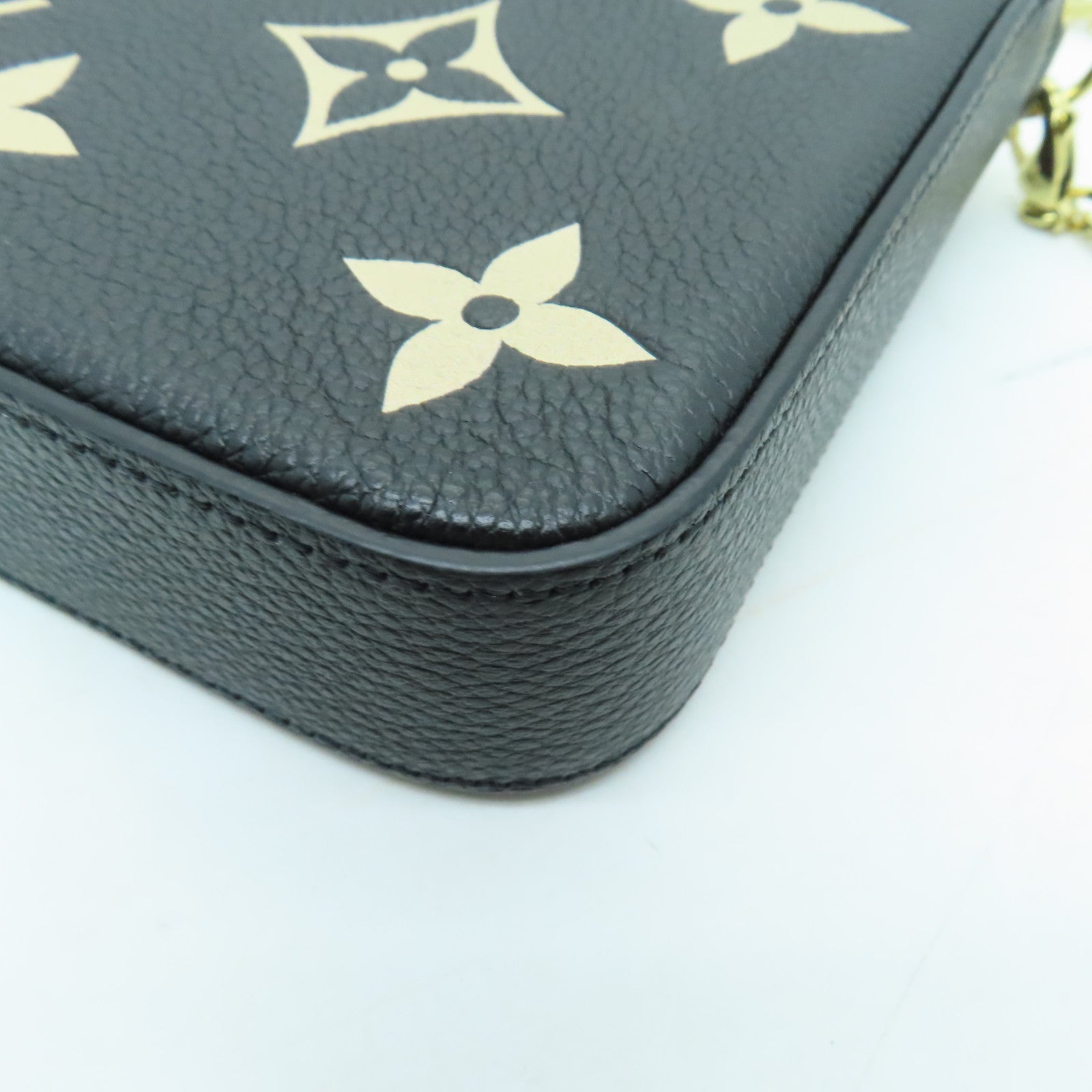 LOUIS VUITTON Monogram Empreinte Felicie Pochette金扣鏈帶肩背袋黑色