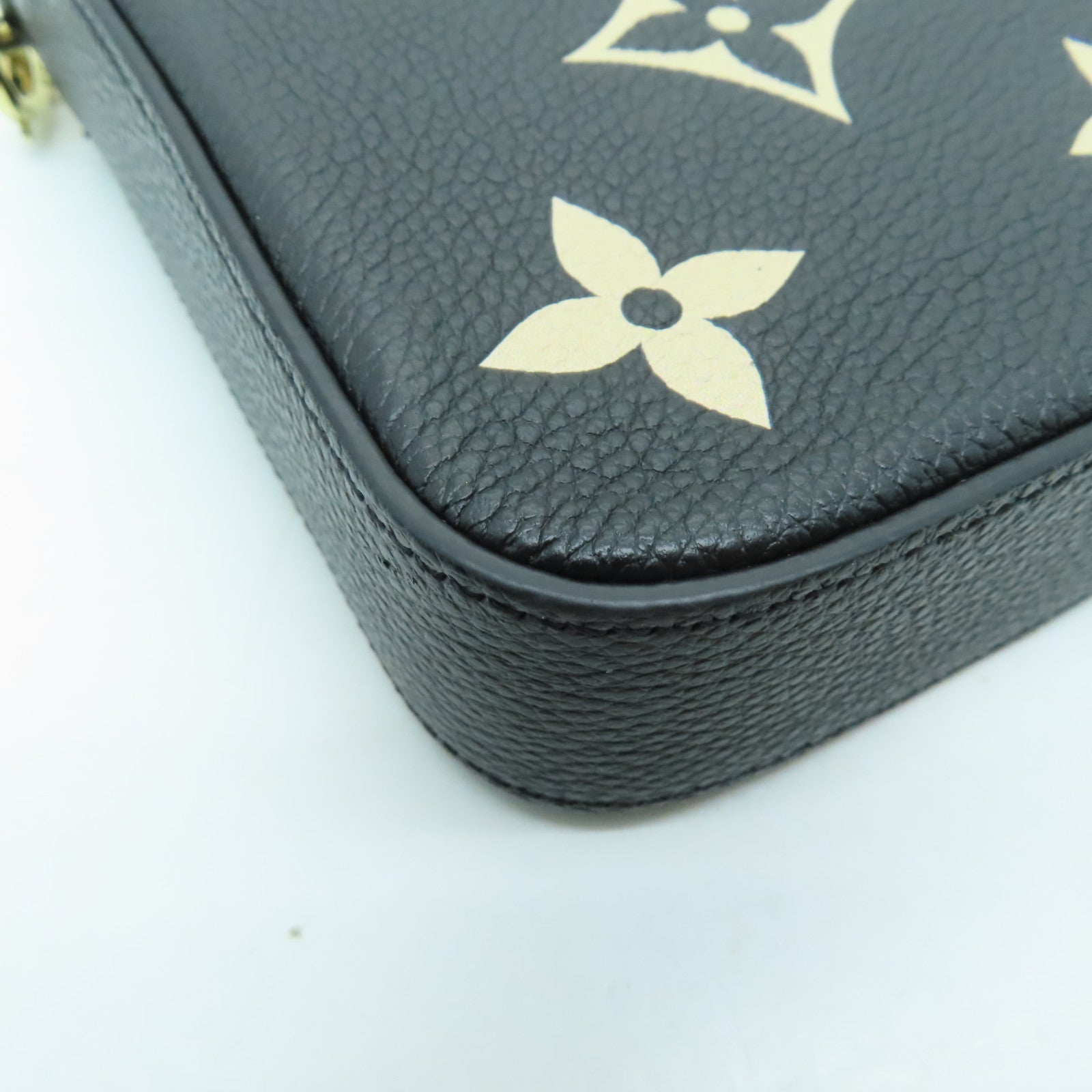 LOUIS VUITTON Monogram Empreinte Felicie Pochette金扣鏈帶肩背袋黑色