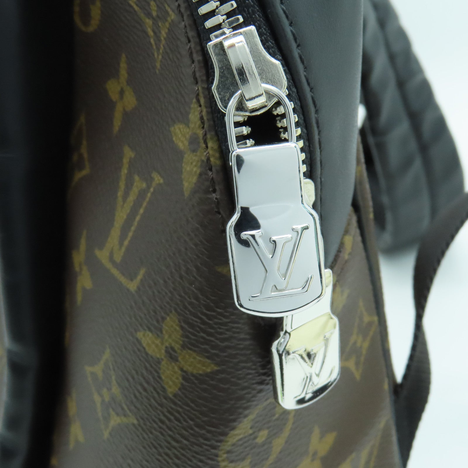 LOUIS VUITTON Monogram Josh Backpack银扣背包啡色