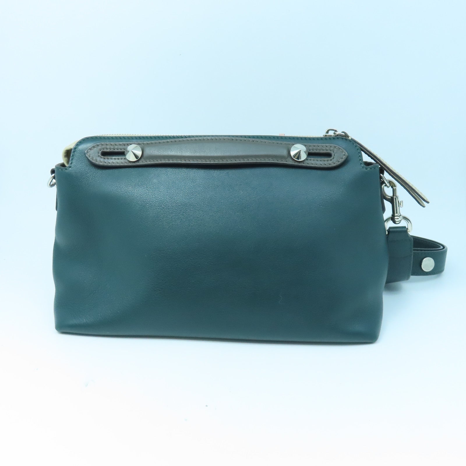 FENDI 牛皮皮革Shoulder Bag银扣肩背袋绿色