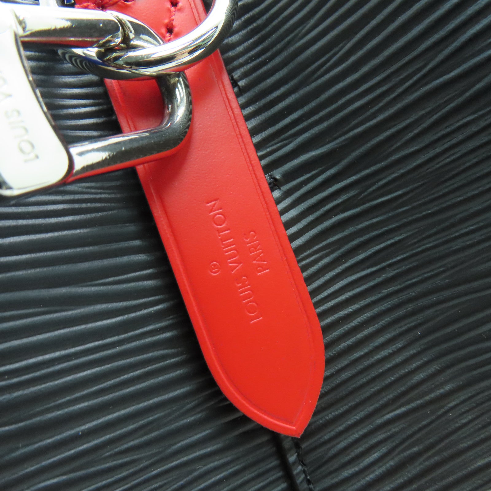 LOUIS VUITTON Epi NeoNoe BB One Shoulder銀扣兩用手挽肩背袋黑色