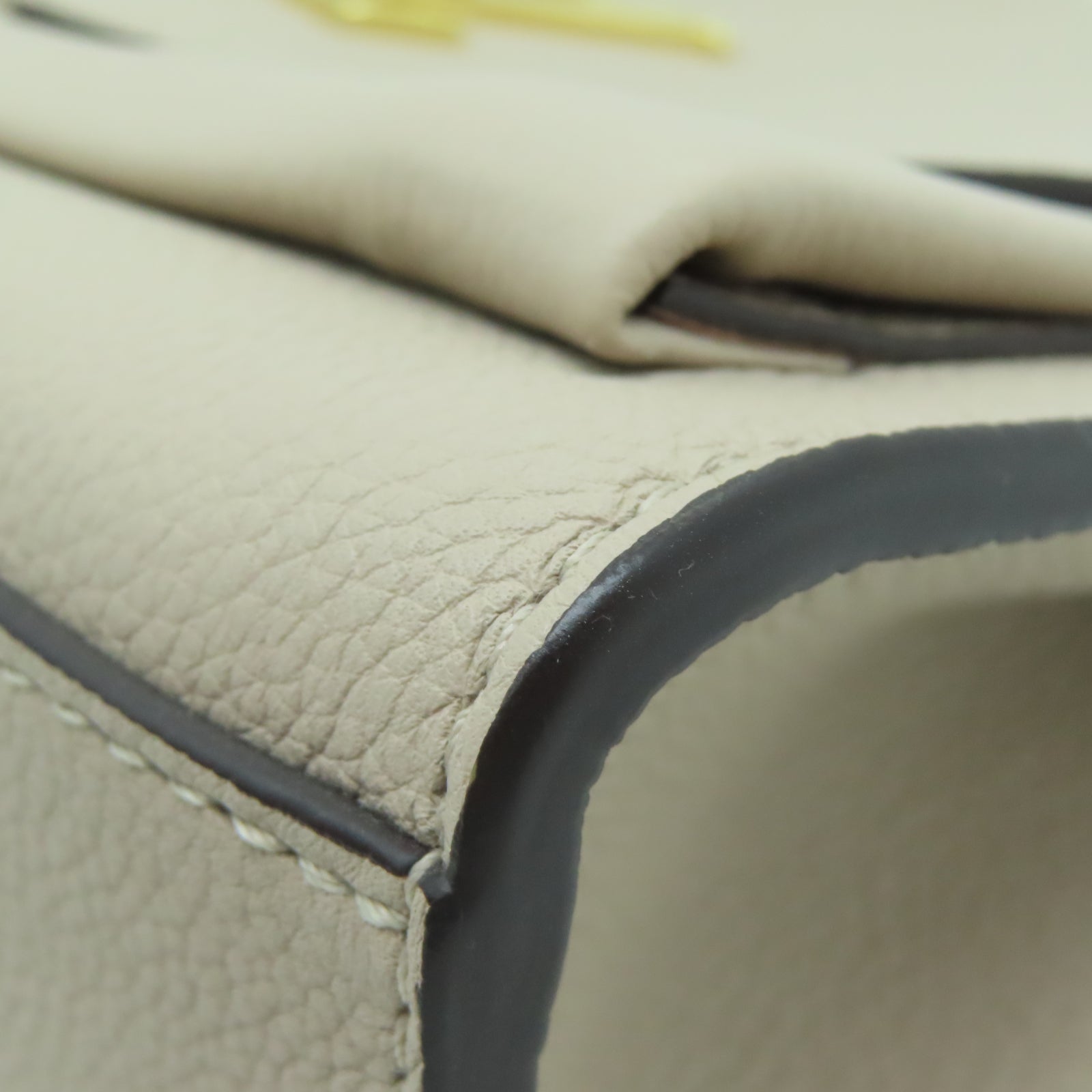 LOUIS VUITTON 牛皮皮革Mylockme金扣链带肩背袋米色