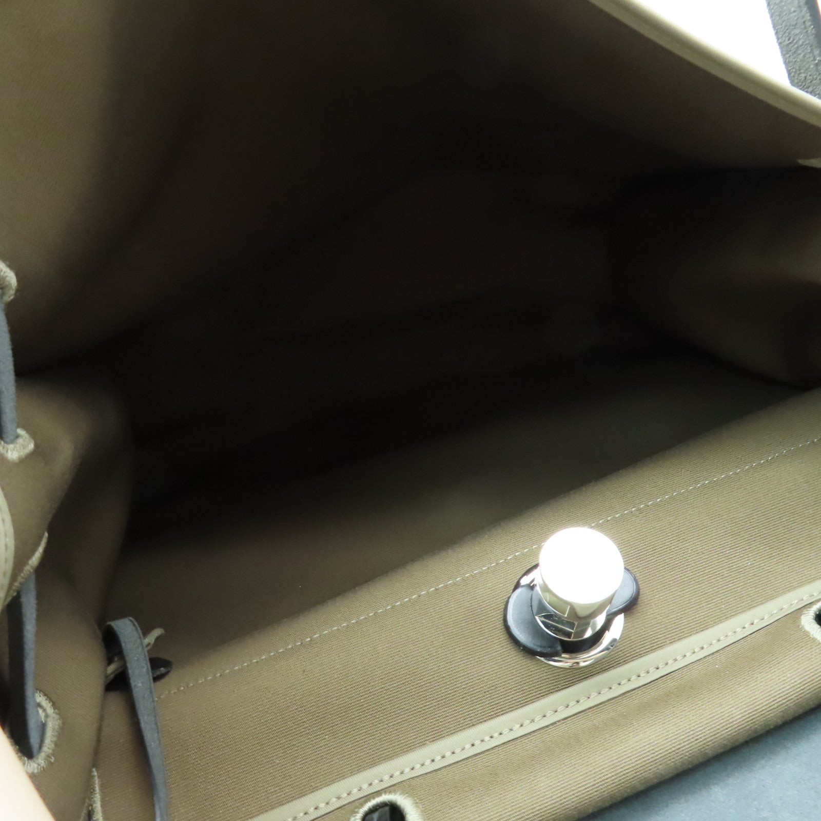 HERMES 帆布Herbag MM銀扣手挽肩背兩用袋黑色/啡色