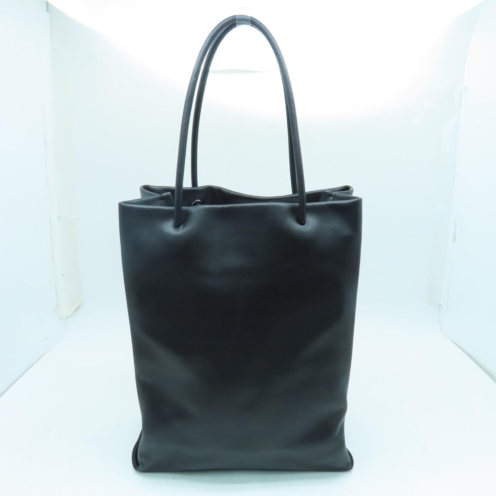 CHANEL 牛皮皮革Tote Bag銀扣手挽袋黑色