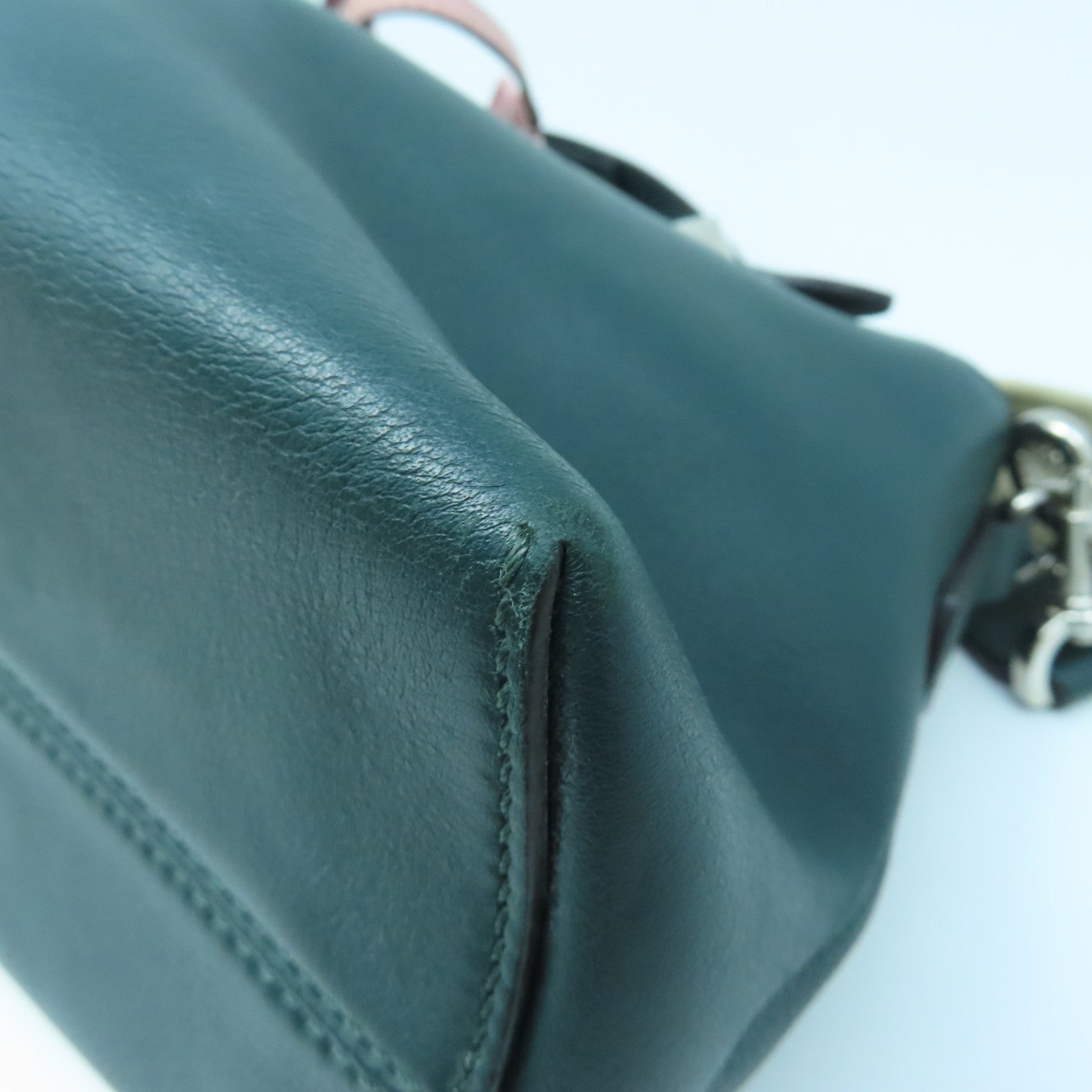 FENDI 牛皮皮革Shoulder Bag银扣肩背袋绿色