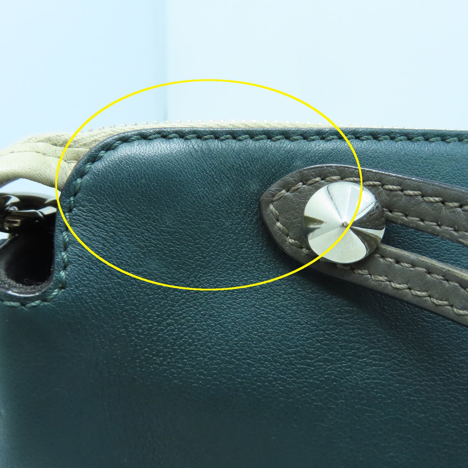 FENDI 牛皮皮革Shoulder Bag银扣肩背袋绿色