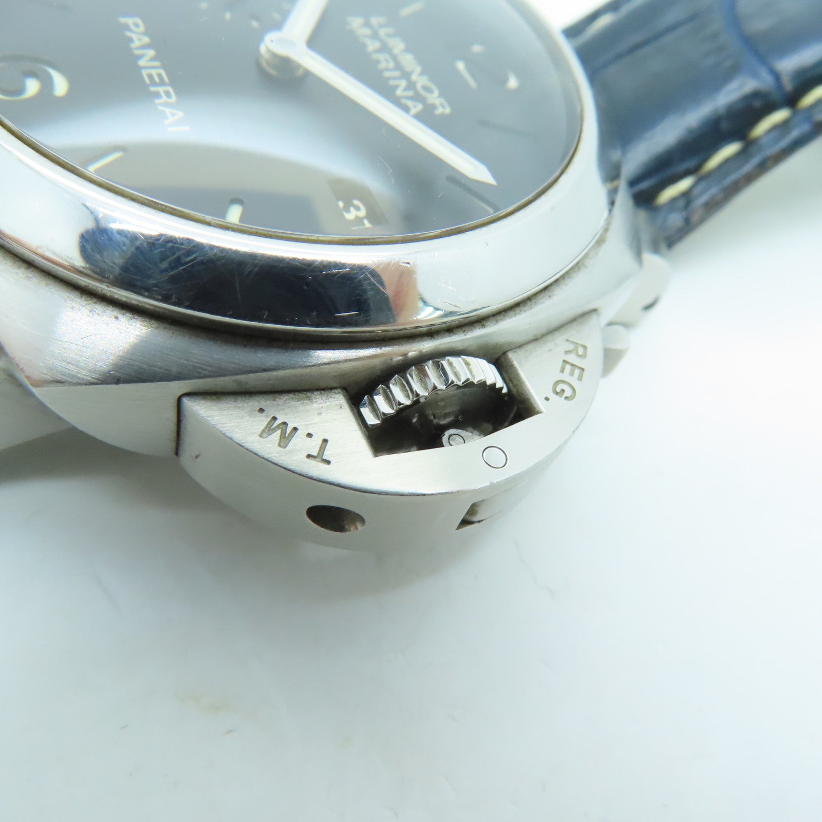 PANERAI Luminor Marina 44mm Stainless Steel/Alligator Leather Watch Automatic Movement Black