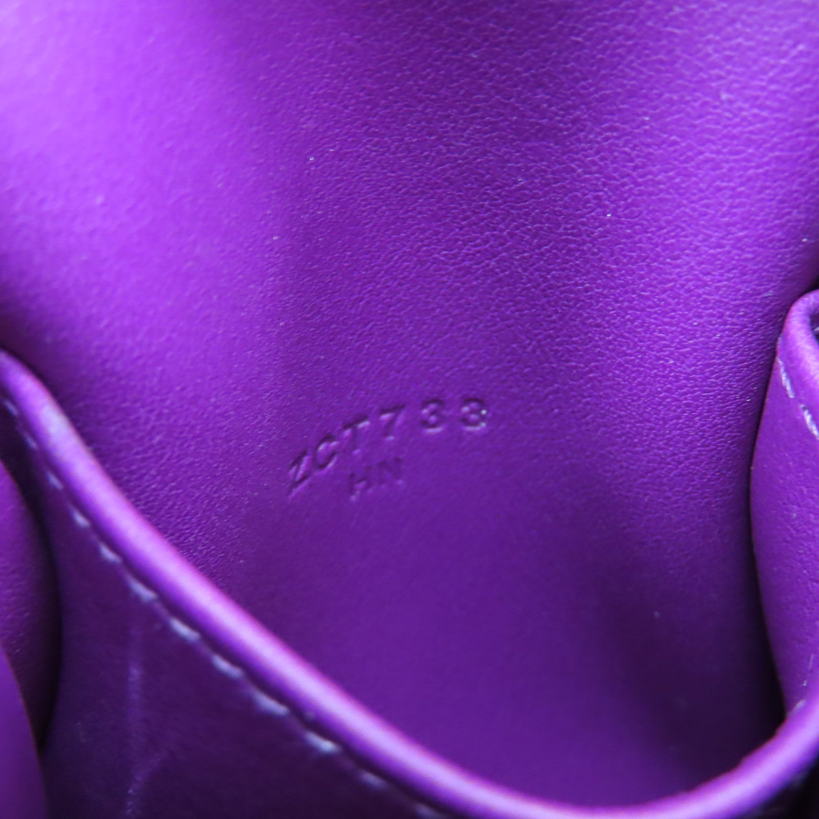 HERMES Swift皮革Mini Lindy金扣肩背袋Anemone/海葵紫色