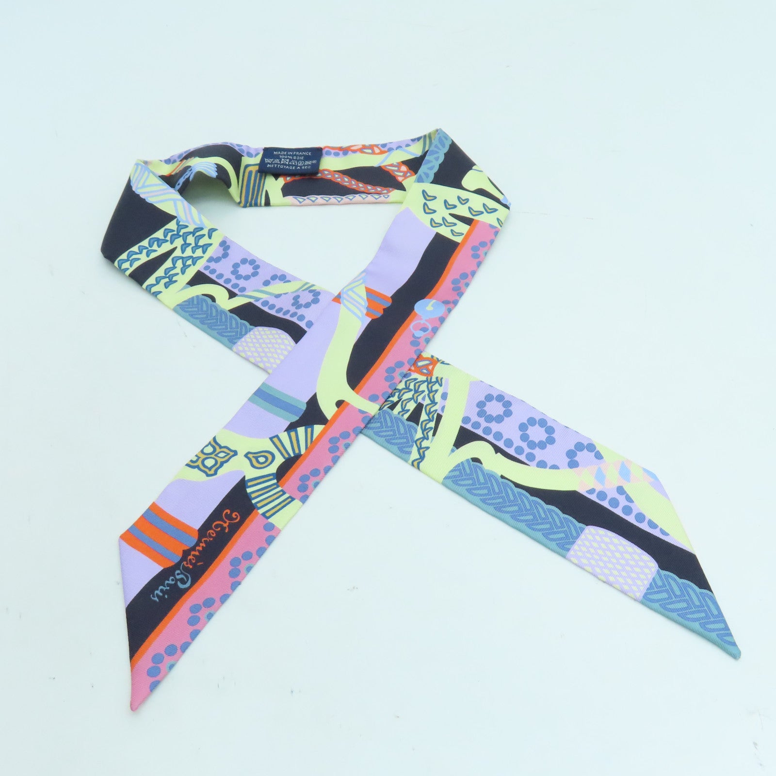 HERMES 絲質Twilly絲巾彩色