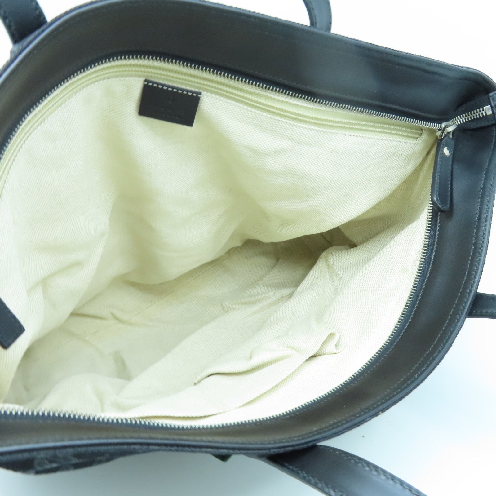 GUCCI 帆布Shoulder Bag銀扣肩背袋黑色