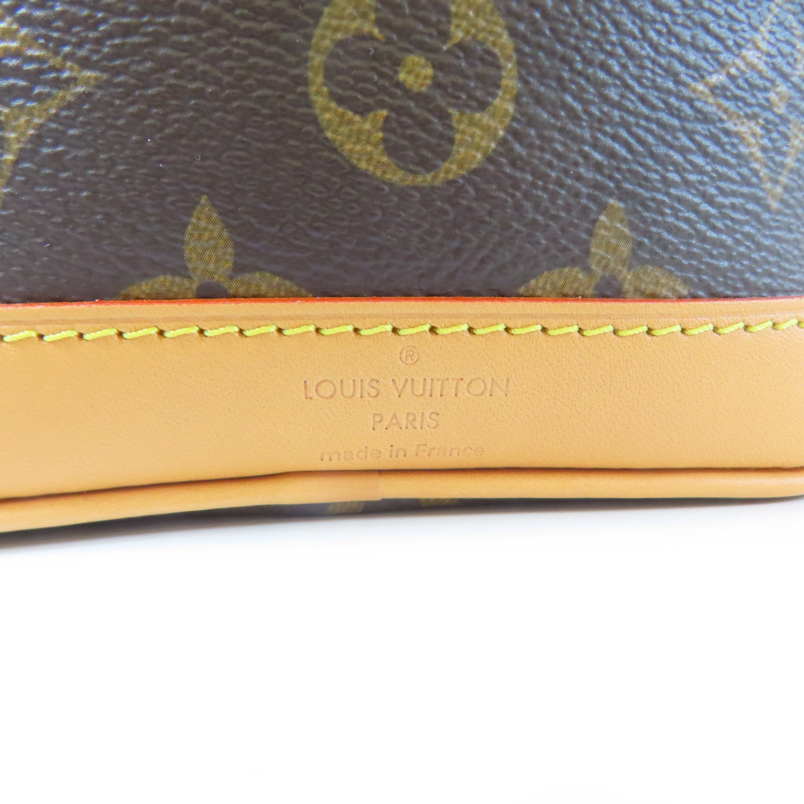 LOUIS VUITTON Monogram Noe Nano金扣手挽肩背兩用袋啡色