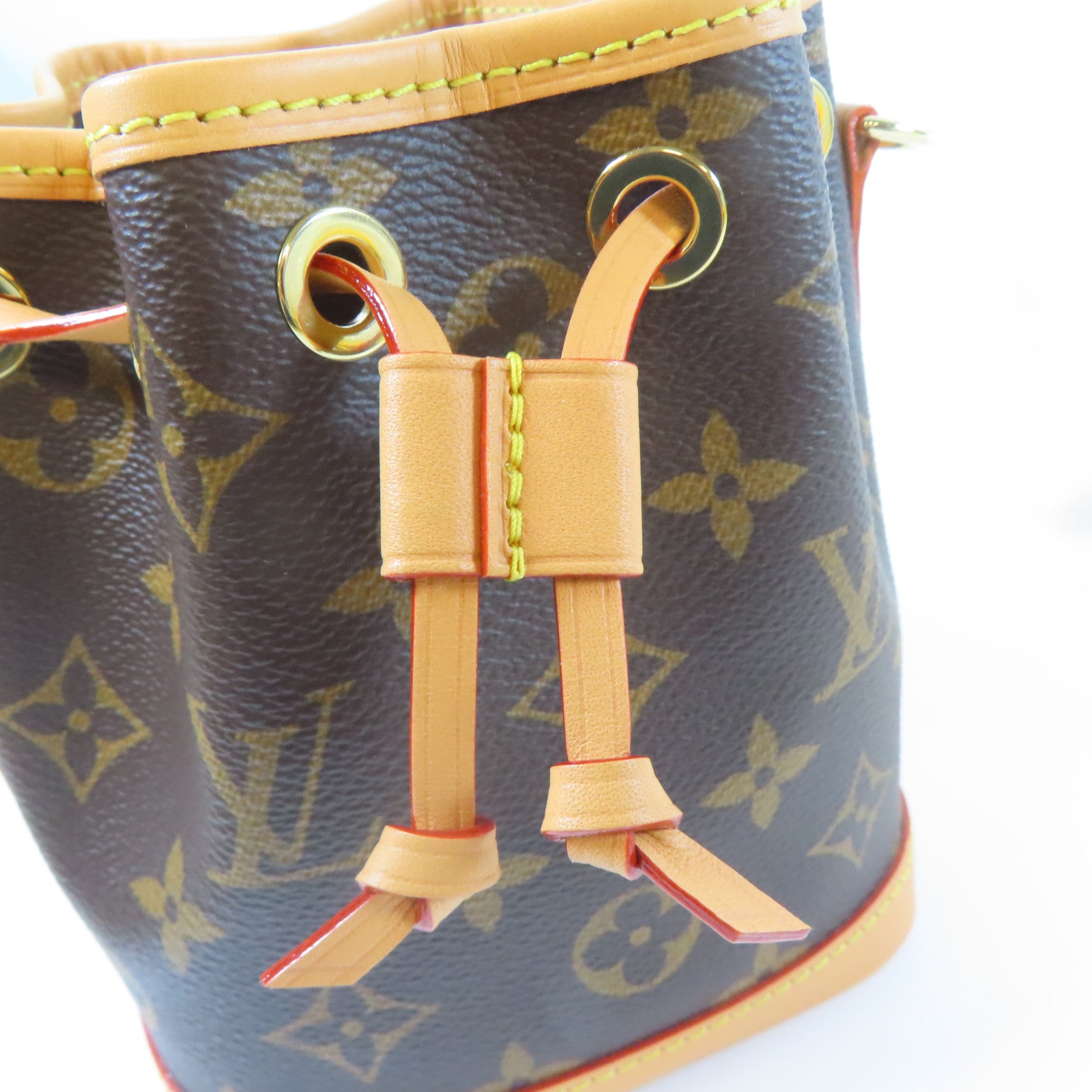 LOUIS VUITTON Monogram Noe Nano金扣手挽肩背兩用袋啡色