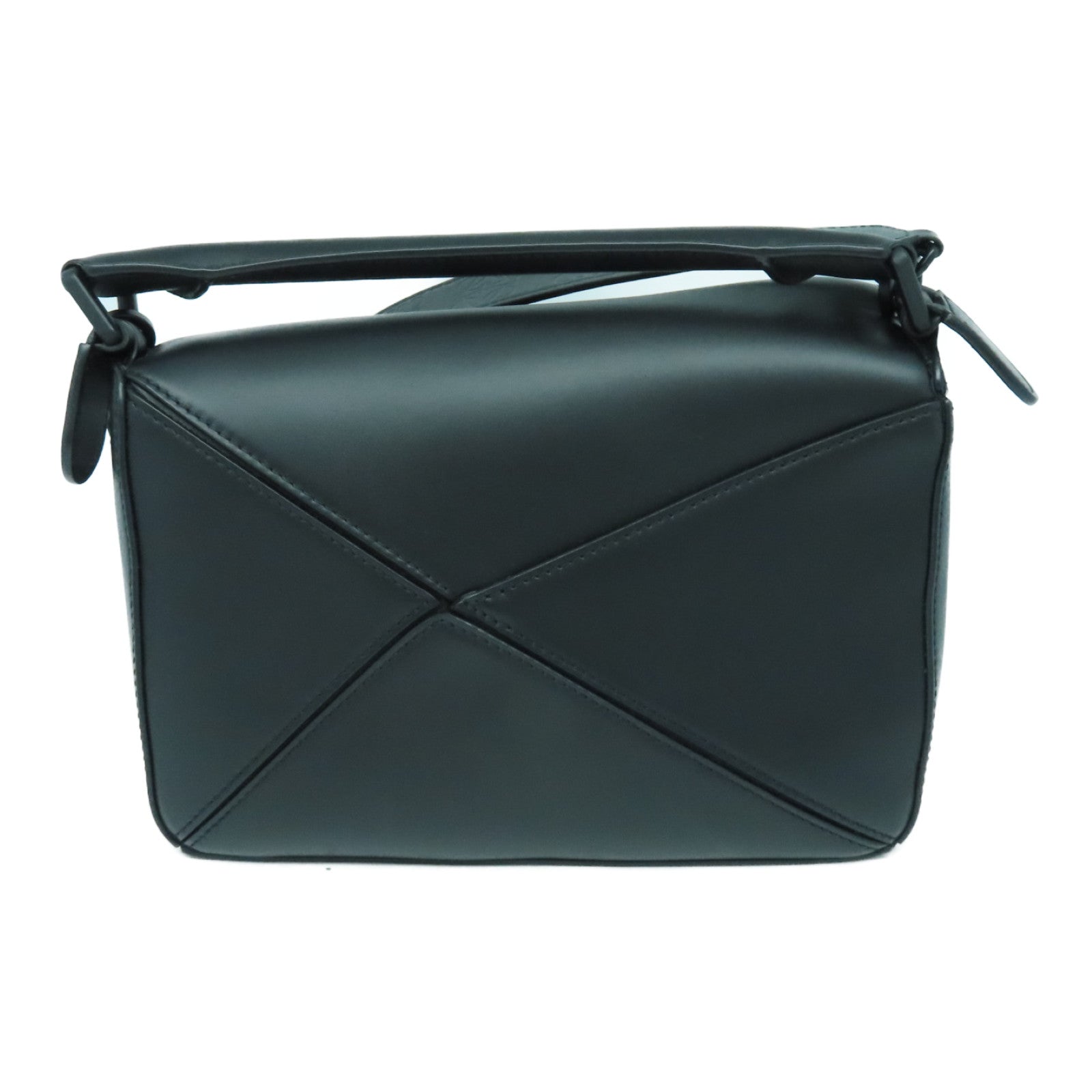 LOEWE 牛皮皮革Puzzle金扣肩背袋黑色