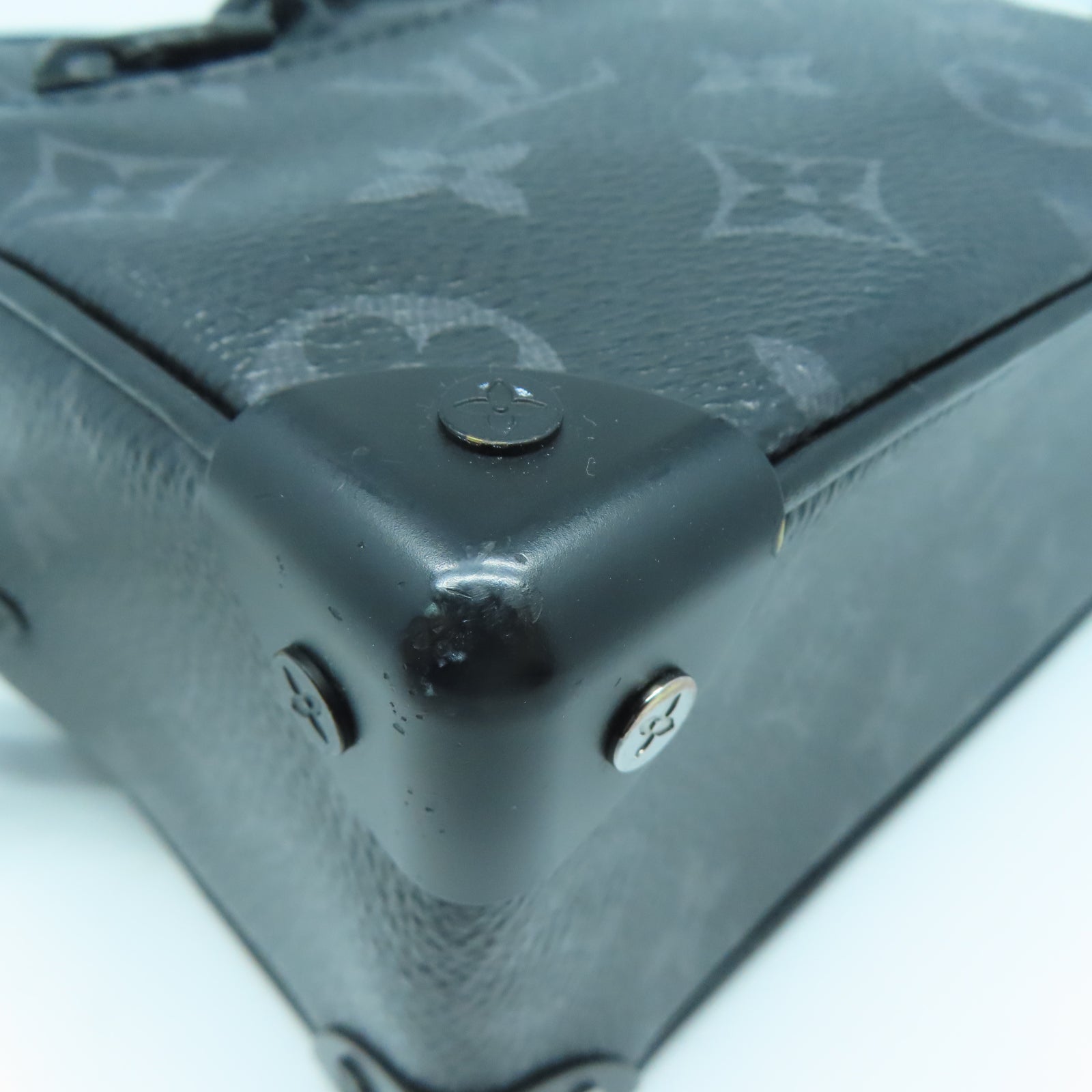 LOUIS VUITTON Monogram Eclipse Mini Soft Trunk鏈帶肩背袋黑色