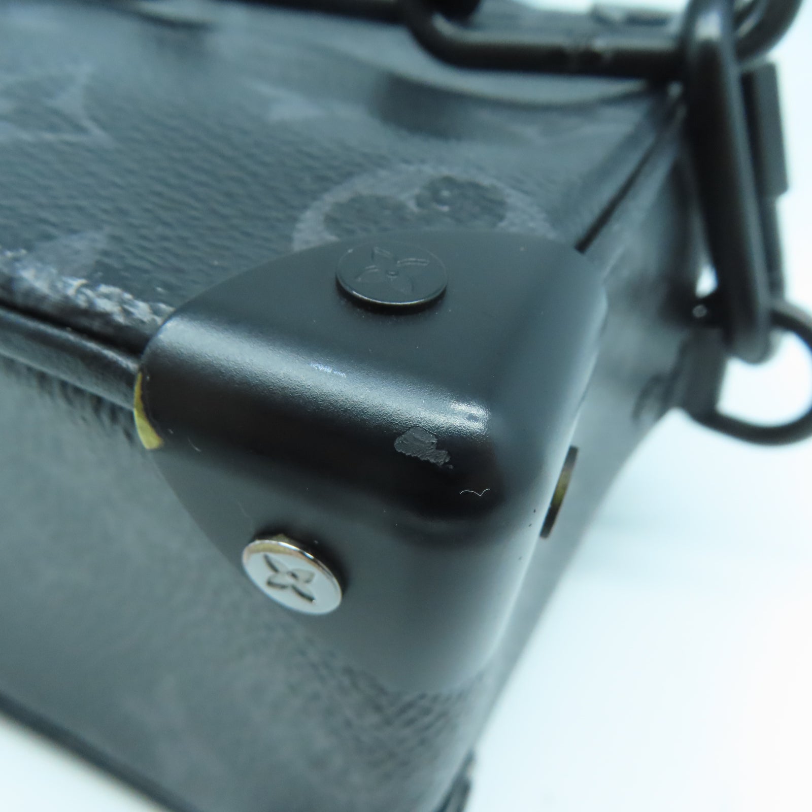 LOUIS VUITTON Monogram Eclipse Mini Soft Trunk鏈帶肩背袋黑色