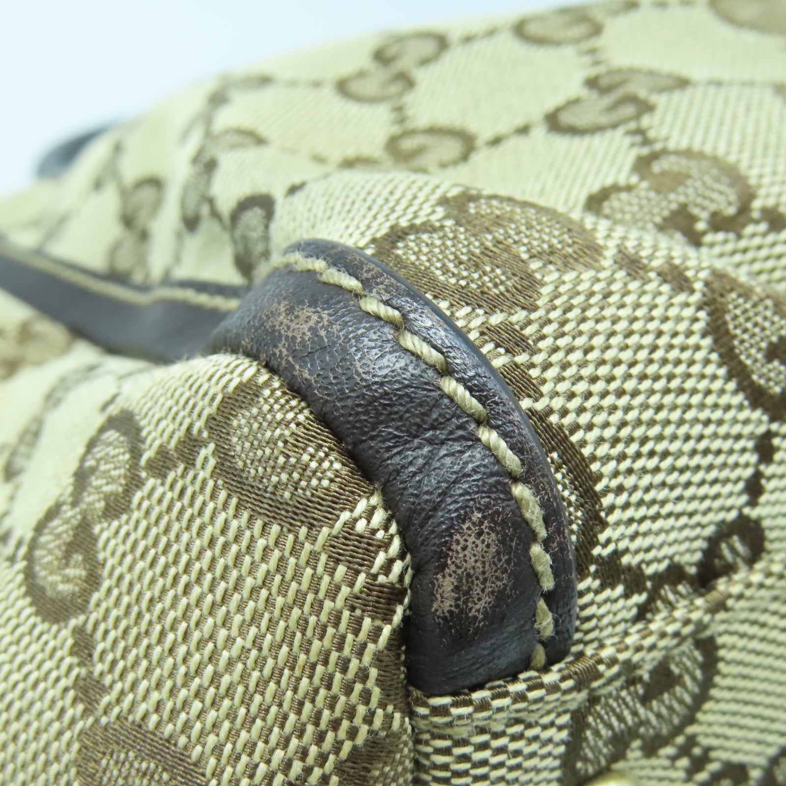 GUCCI canvas Shoulder Bag gold buckle shoulder bag brown