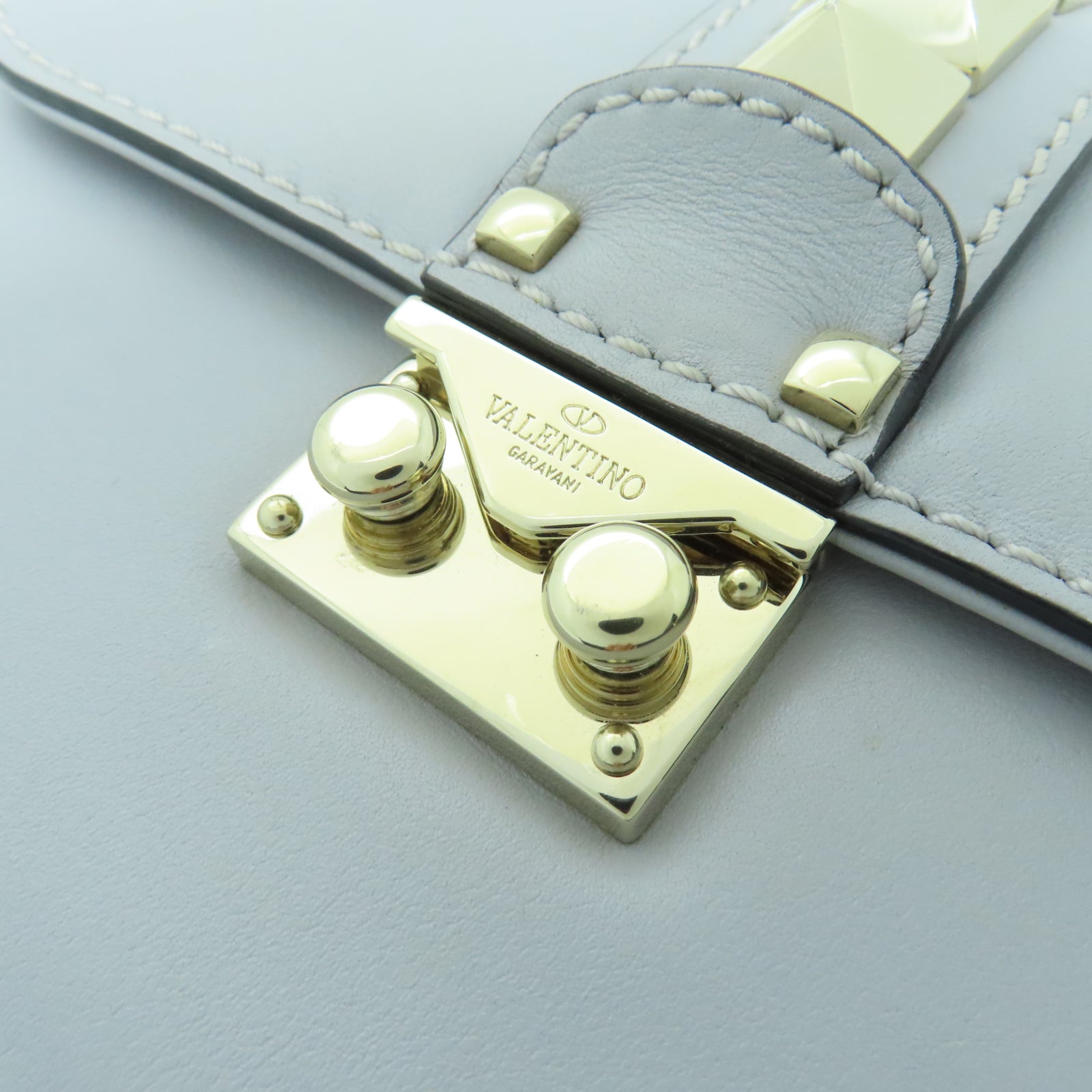 Valentino 牛皮皮革Shoulder Bag金扣肩背袋灰色