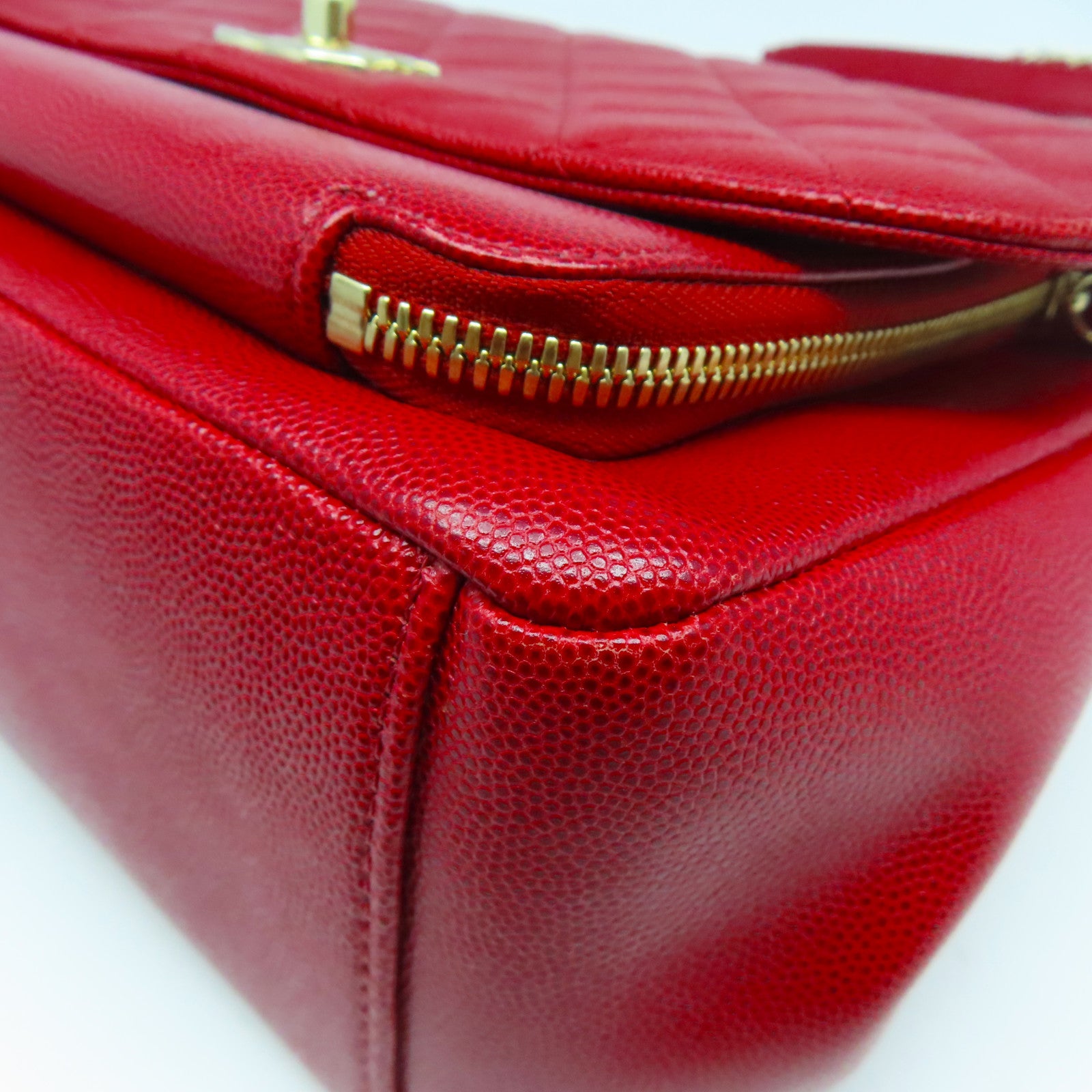 CHANEL Caviar皮革Chain Shoulder金扣鏈帶肩背袋紅色