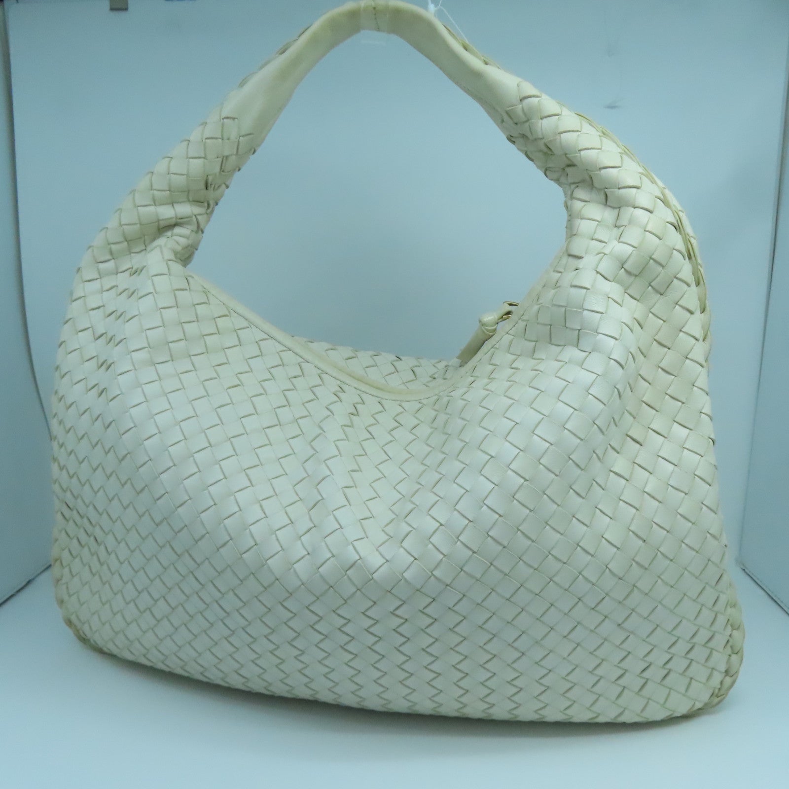 BOTTEGA VENETA 織紋皮革Shoulder Bag金扣肩背袋白色