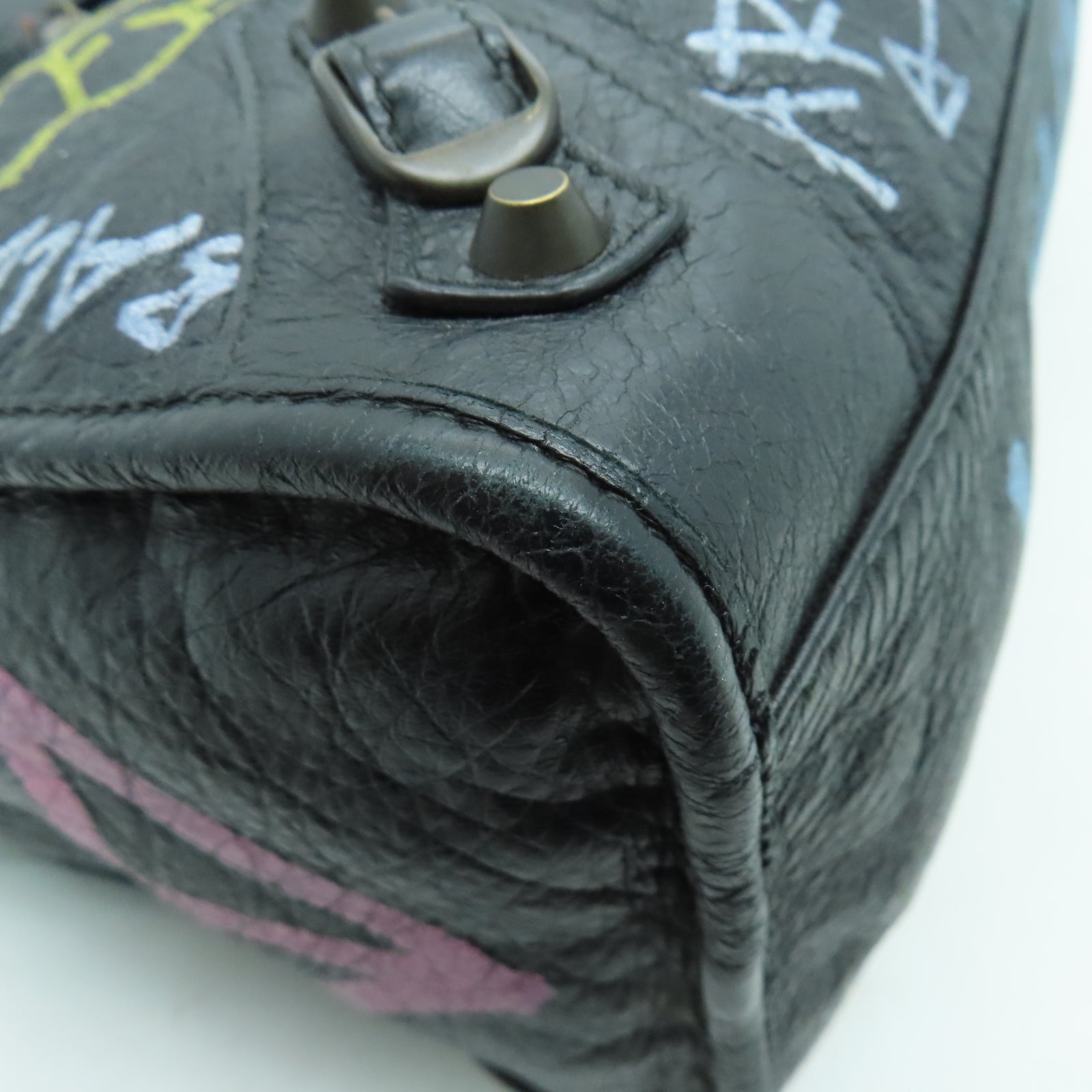 BALENCIAGA 牛皮皮革City Classic Graffiti Bag手挽肩背兩用袋黑色