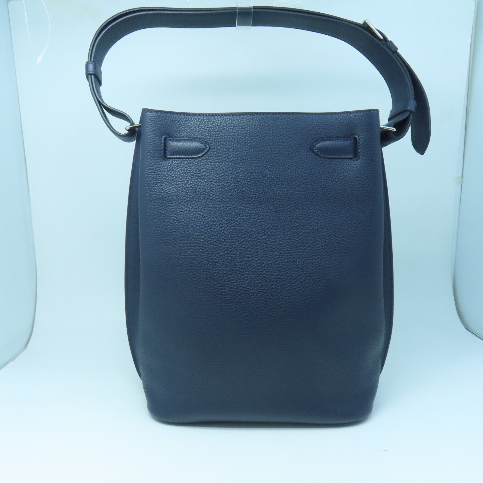 HERMES Clemence Leather So Kelly 22 Silver Buckle Shoulder Bag Indigo