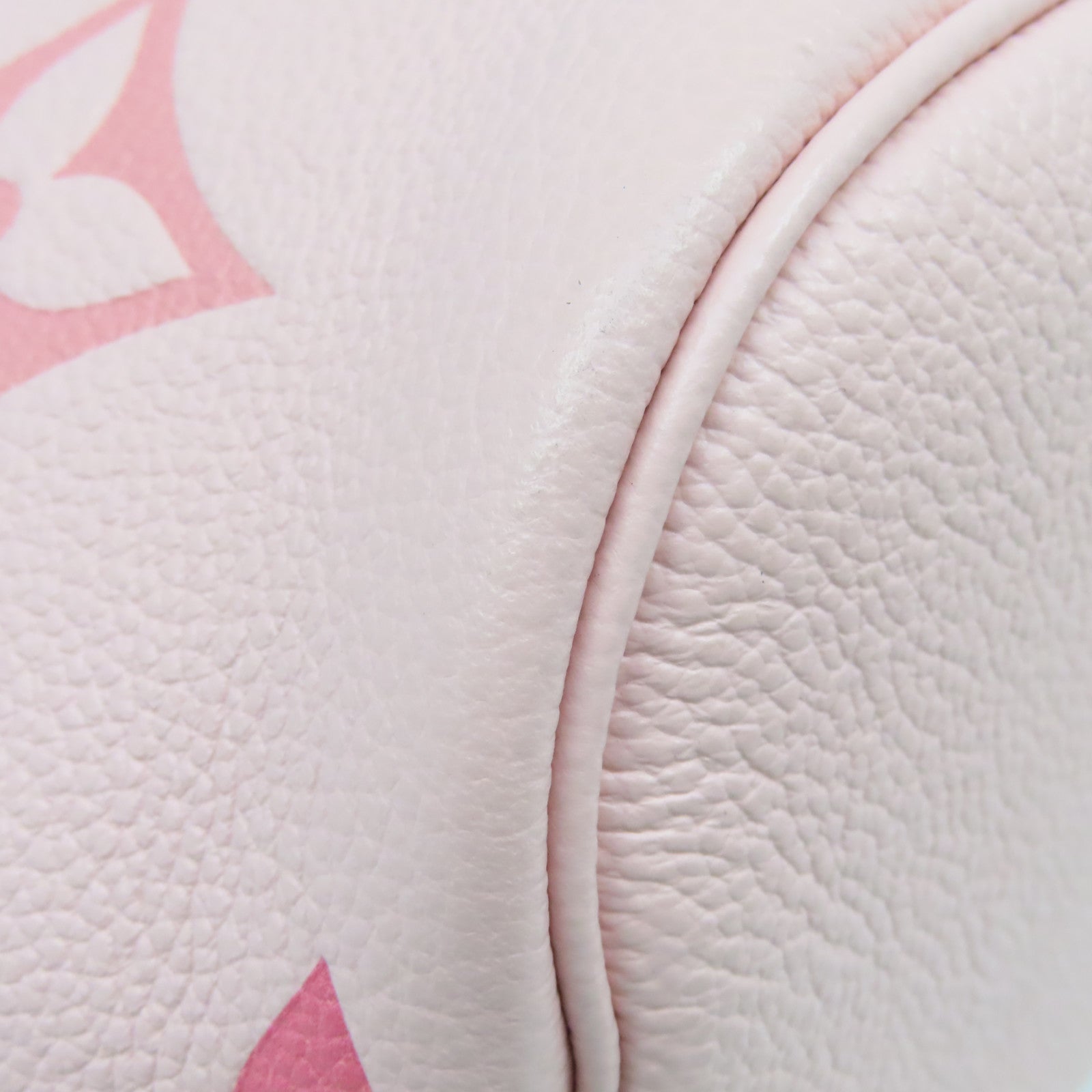LOUIS VUITTON Monogram Empreinte Marshmallow金扣手挽肩背兩用袋粉紅色