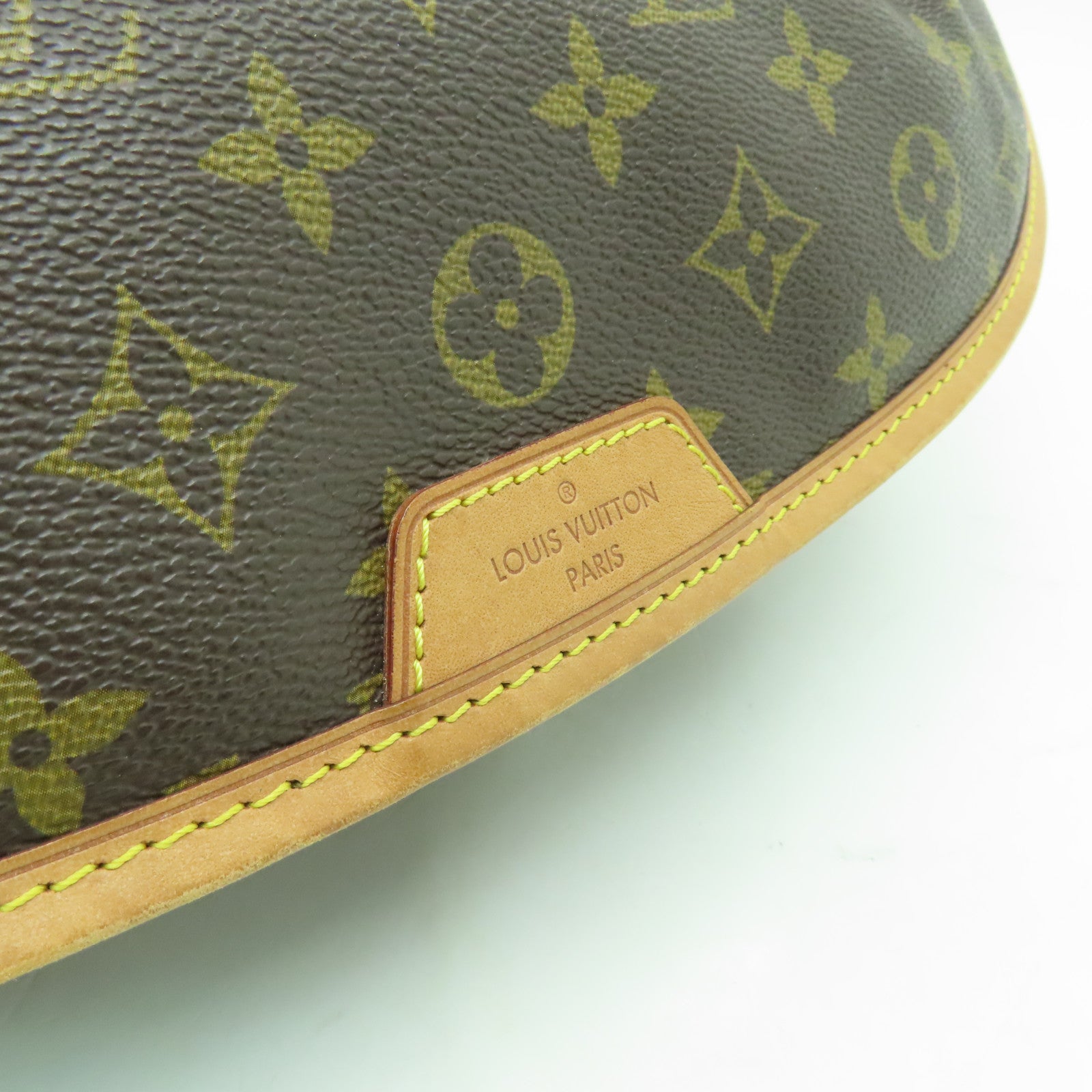 LOUIS VUITTON Monogram Menilmontant MM金扣肩背袋棕色