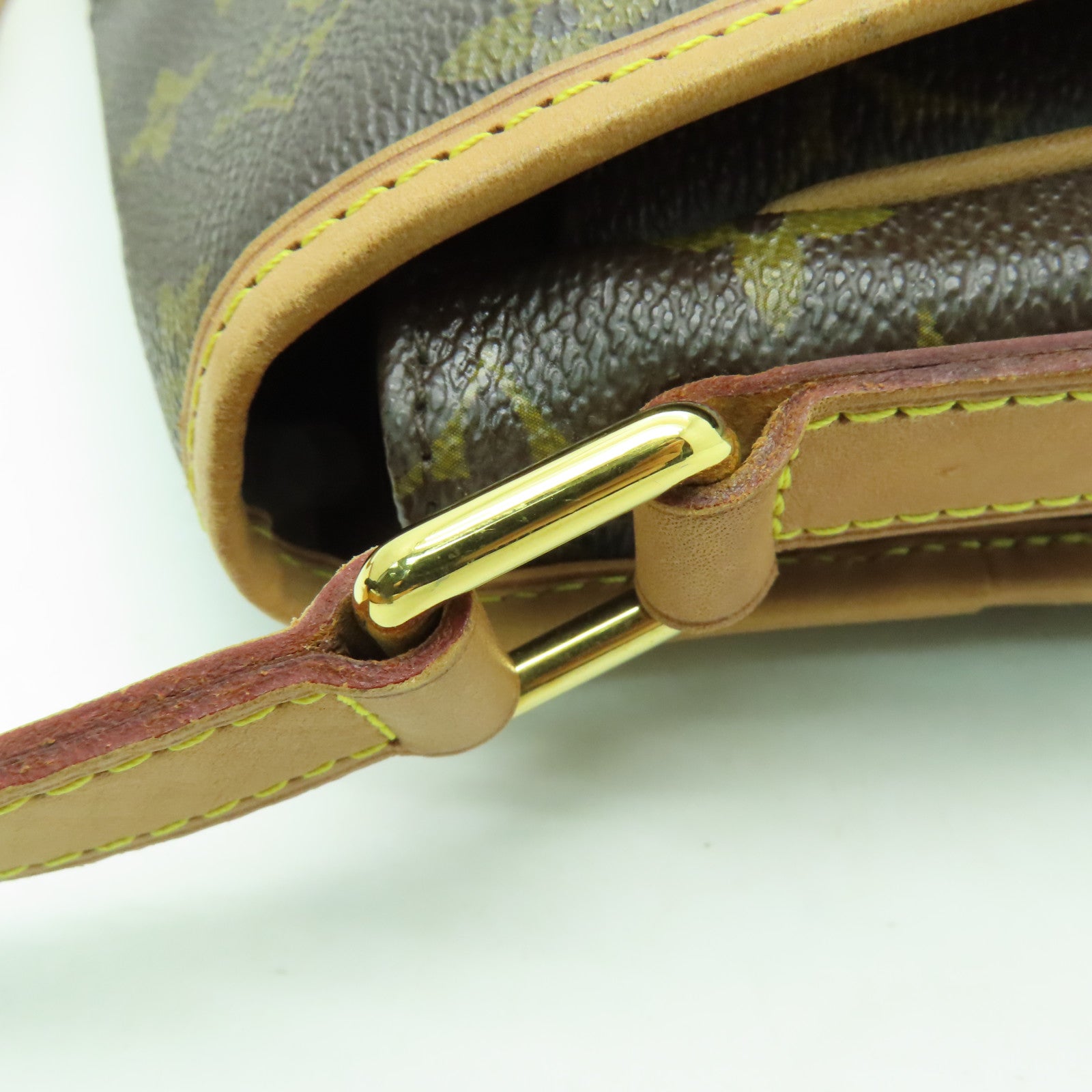 LOUIS VUITTON Monogram Menilmontant MM金扣肩背袋棕色