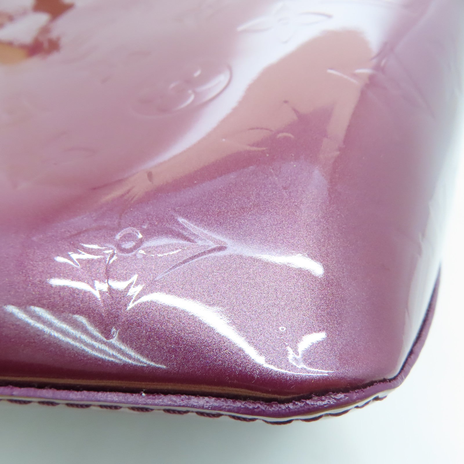 LOUIS VUITTON Monogram Mini Bellevue PM金扣手挽袋紫色