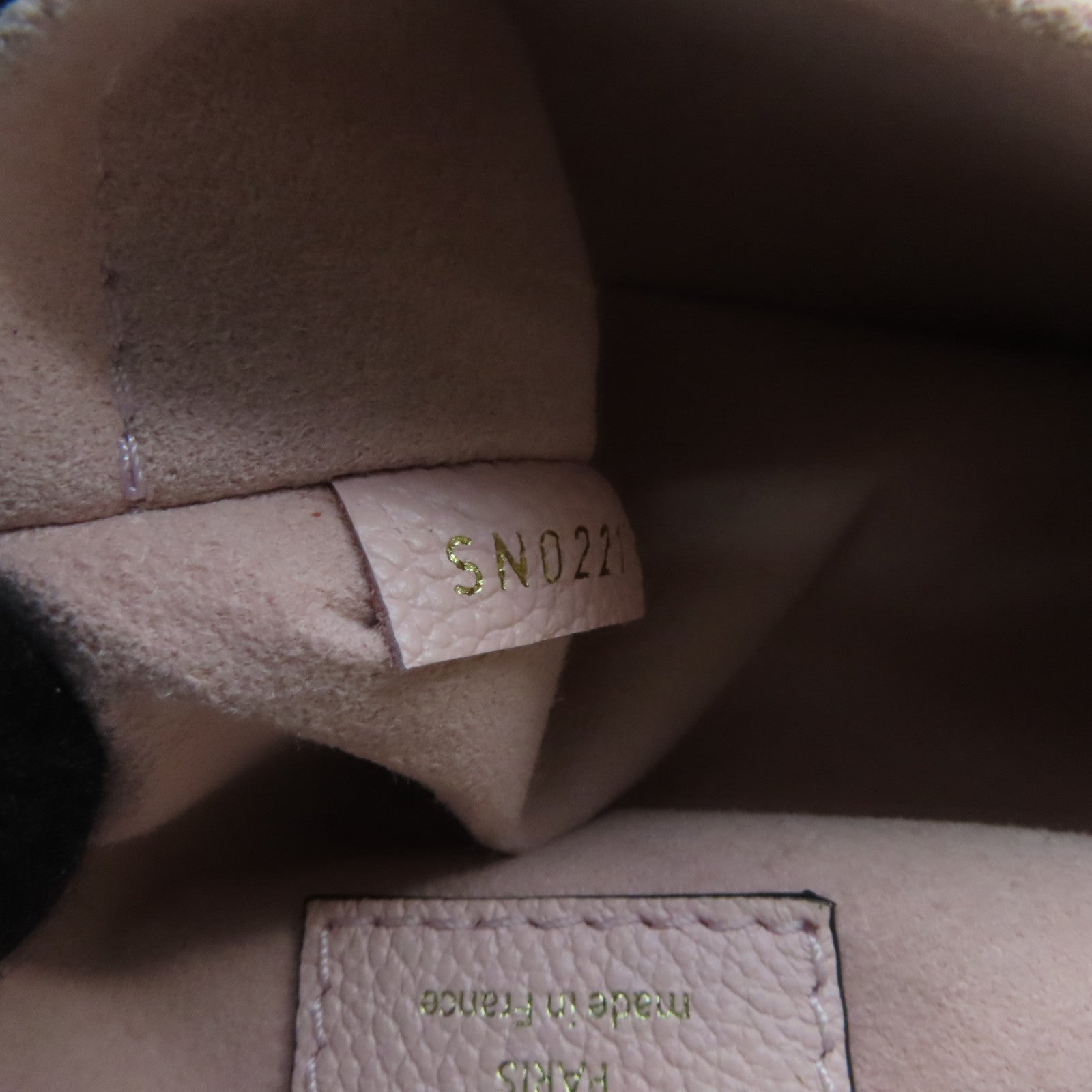LOUIS VUITTON Monogram Empreinte Marshmallow金扣手挽肩背兩用袋粉紅色