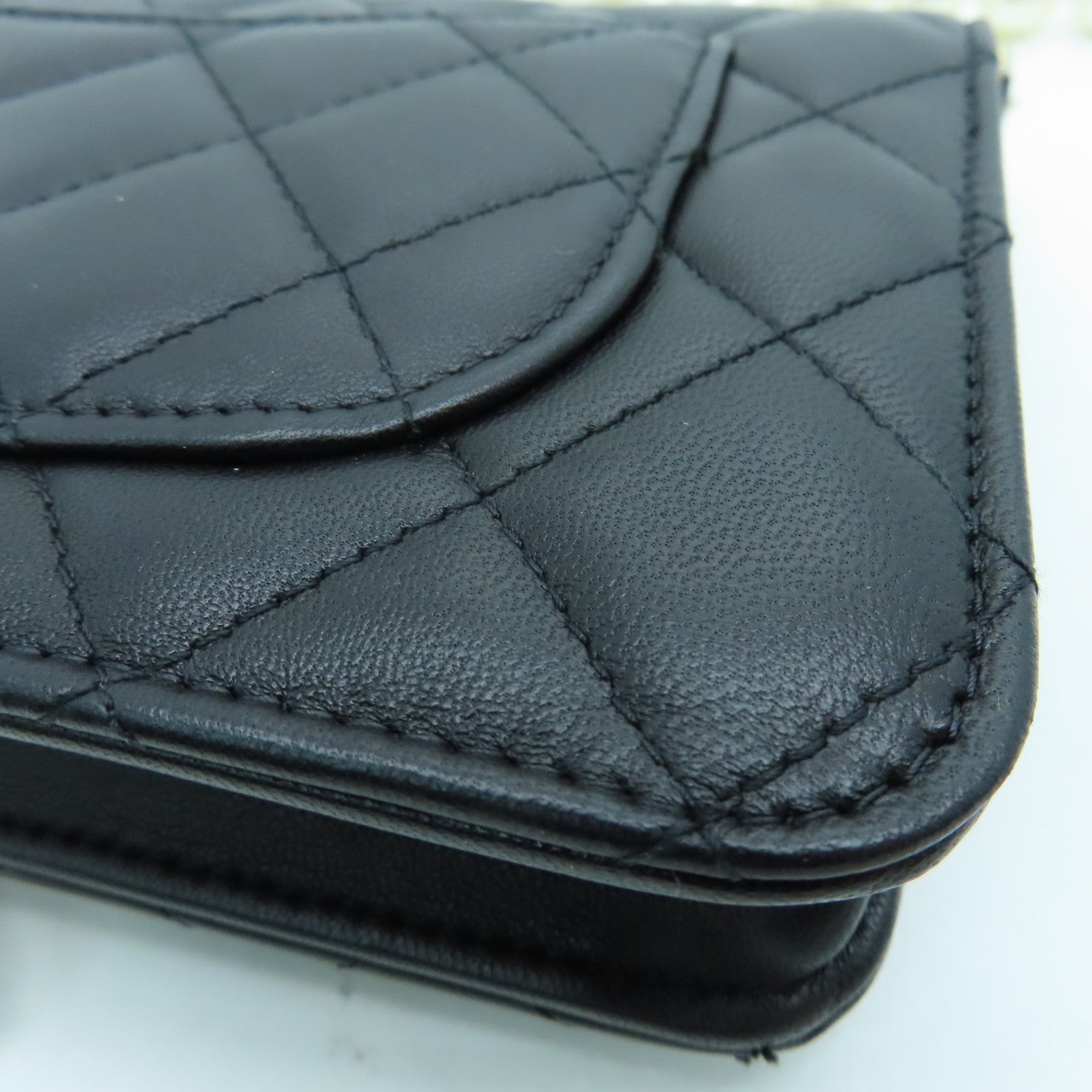 CHANEL 菱格羊皮皮革Chain Shoulder Bag金扣鏈帶肩背袋黑色