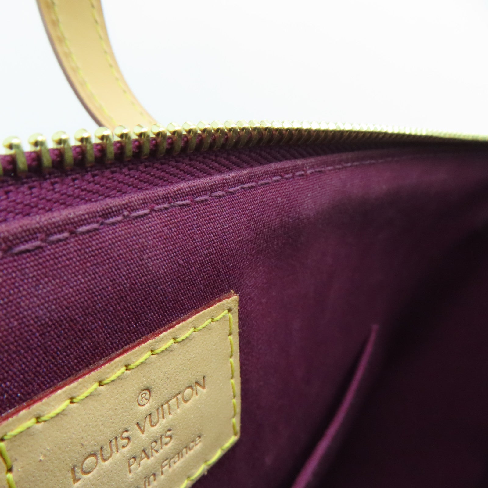 LOUIS VUITTON Monogram Mini Bellevue PM金扣手挽袋紫色