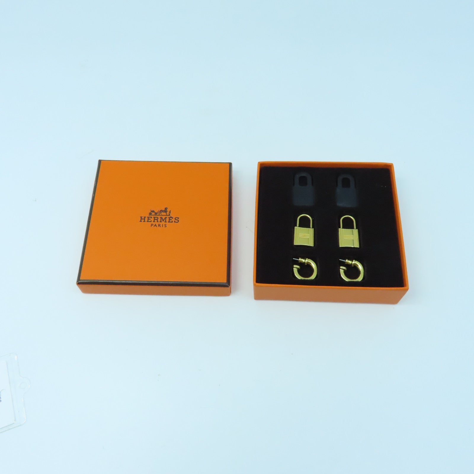 HERMES 金屬/皮革O`Kelly Earrings耳環金色/黑色