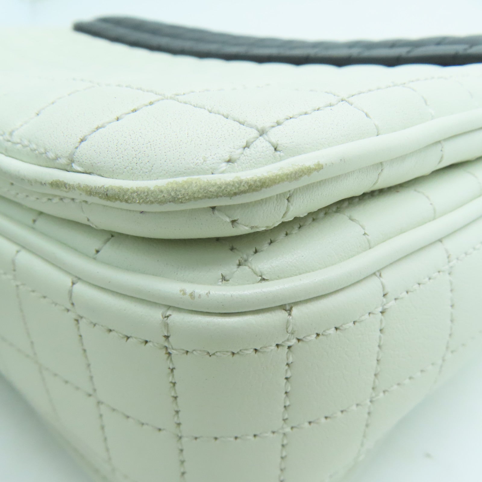 CELINE 羊皮皮革Chain Shoulder Bag金扣链带肩背袋白色黑色