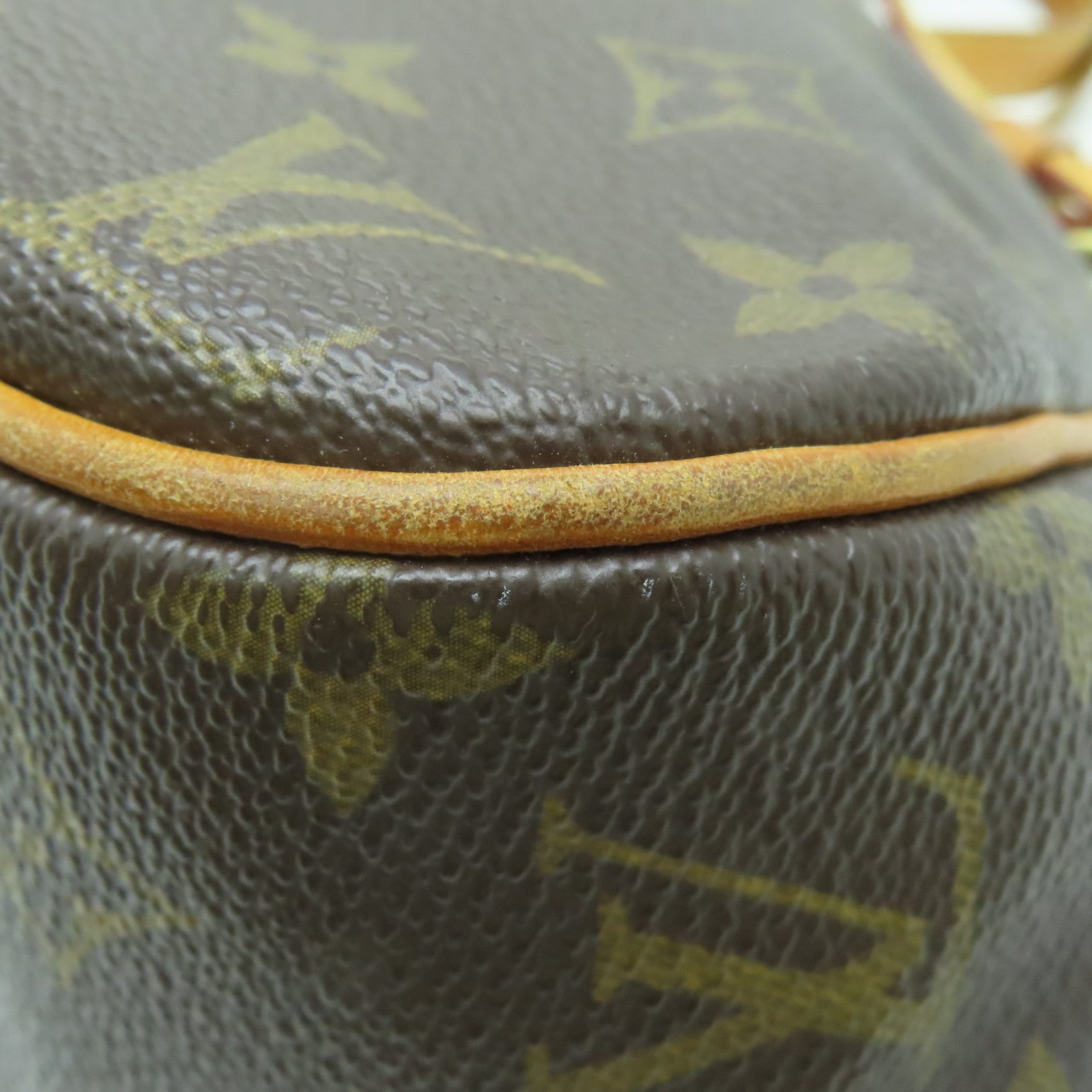 LOUIS VUITTON Monogram Batignolles Horizontal金扣肩背袋啡色